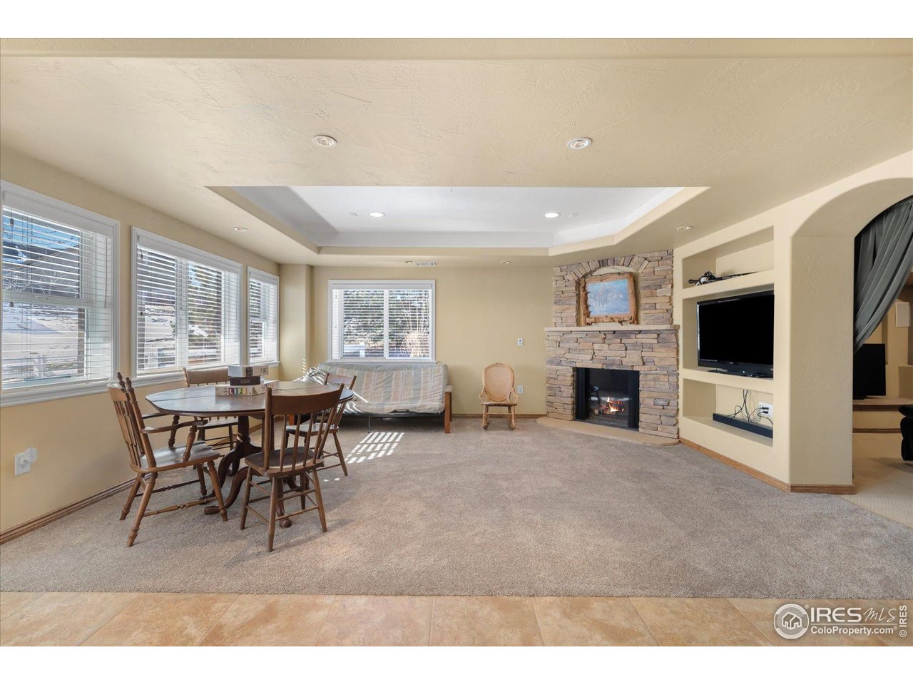 10044 E 146th Pl