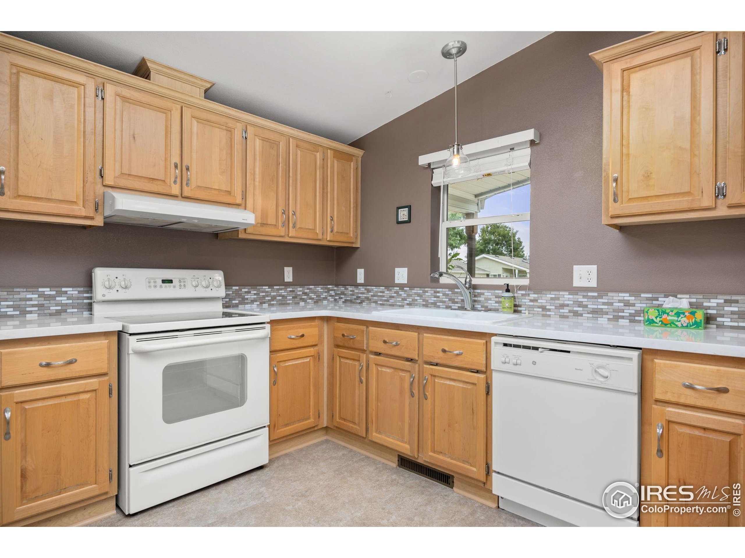 4481 Espirit Dr