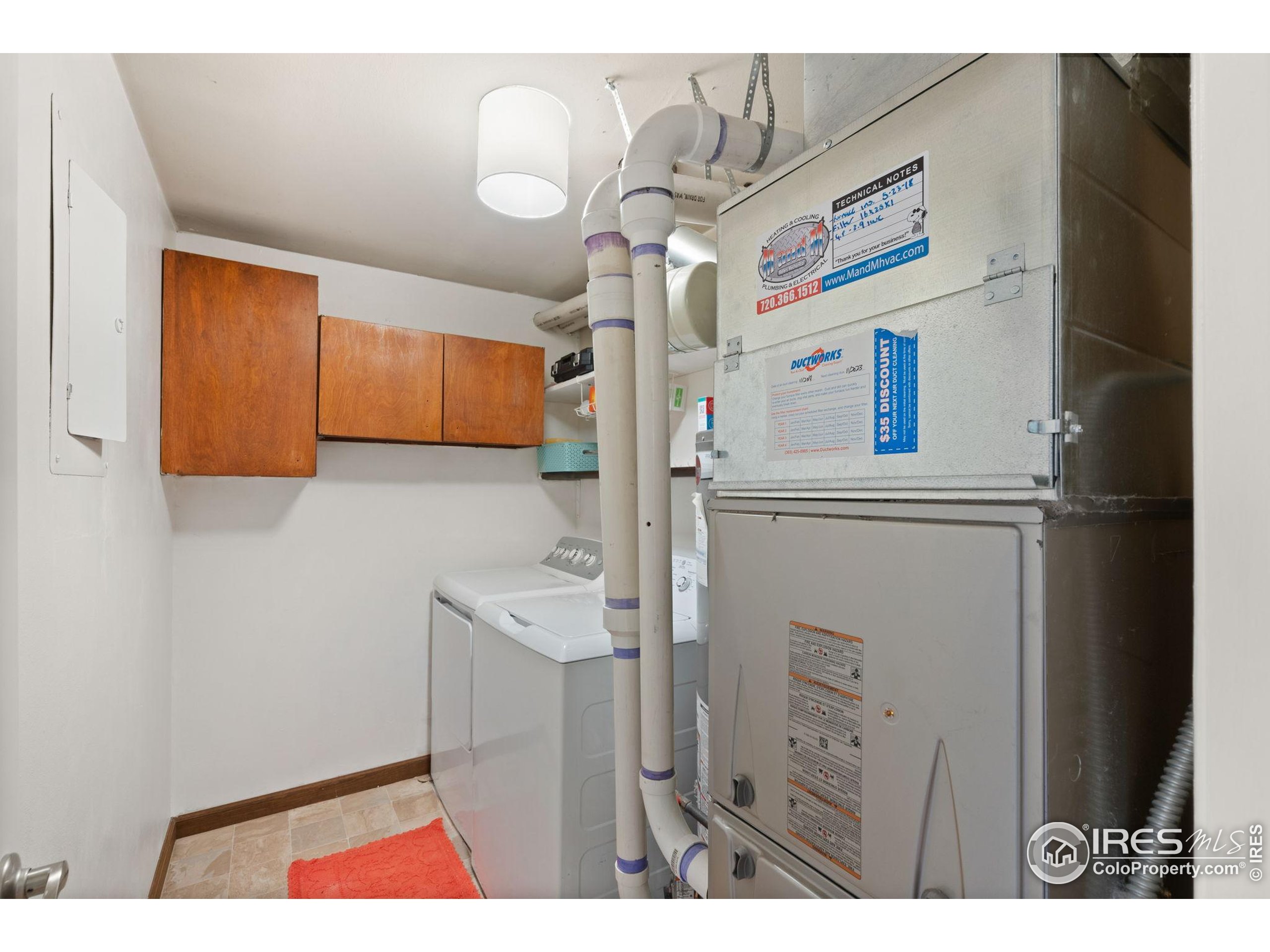 105 Granada Ct