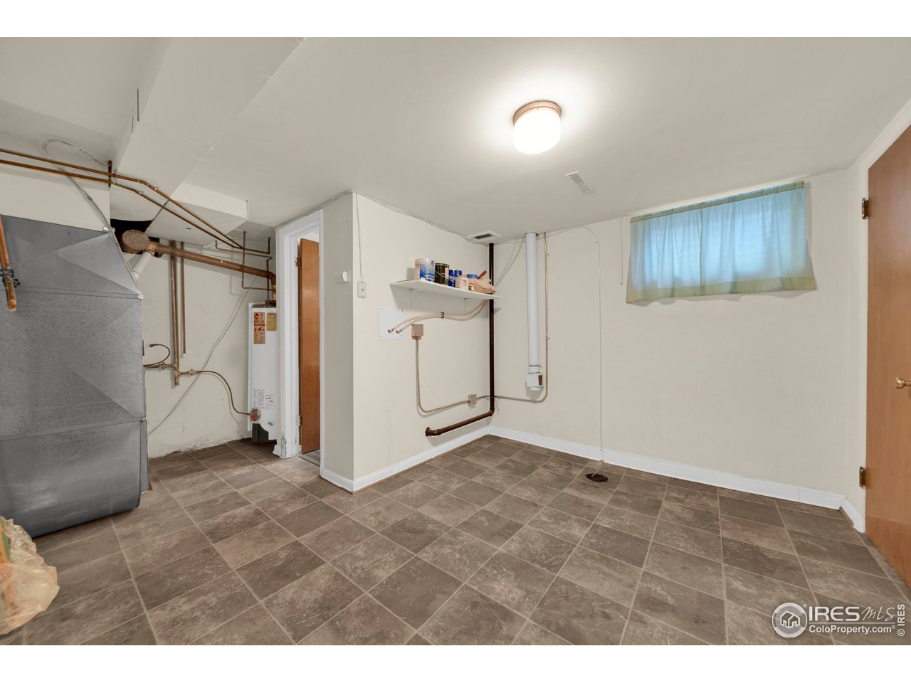 716 Aurora St