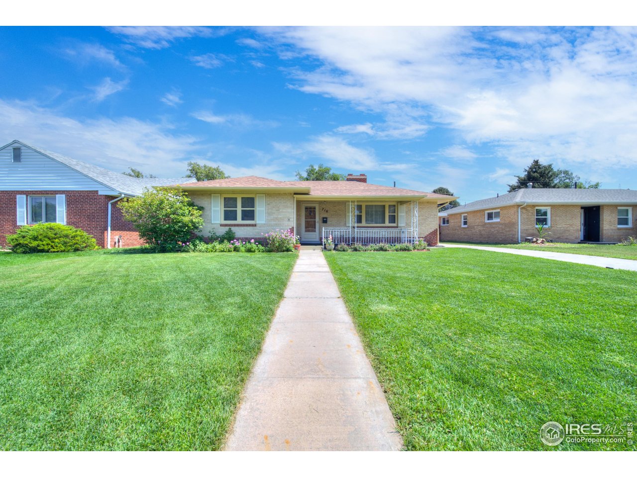 716 Aurora St