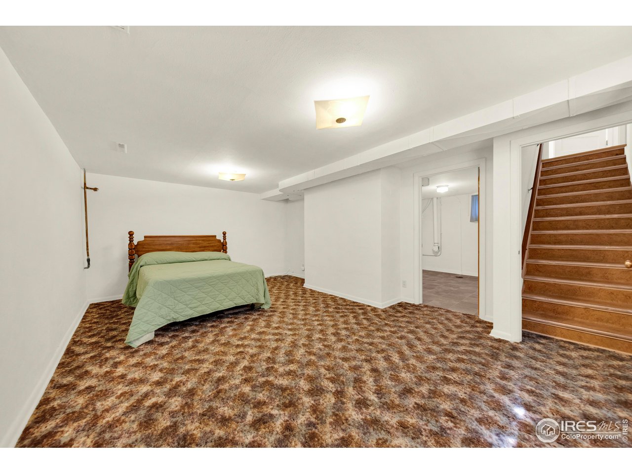716 Aurora St