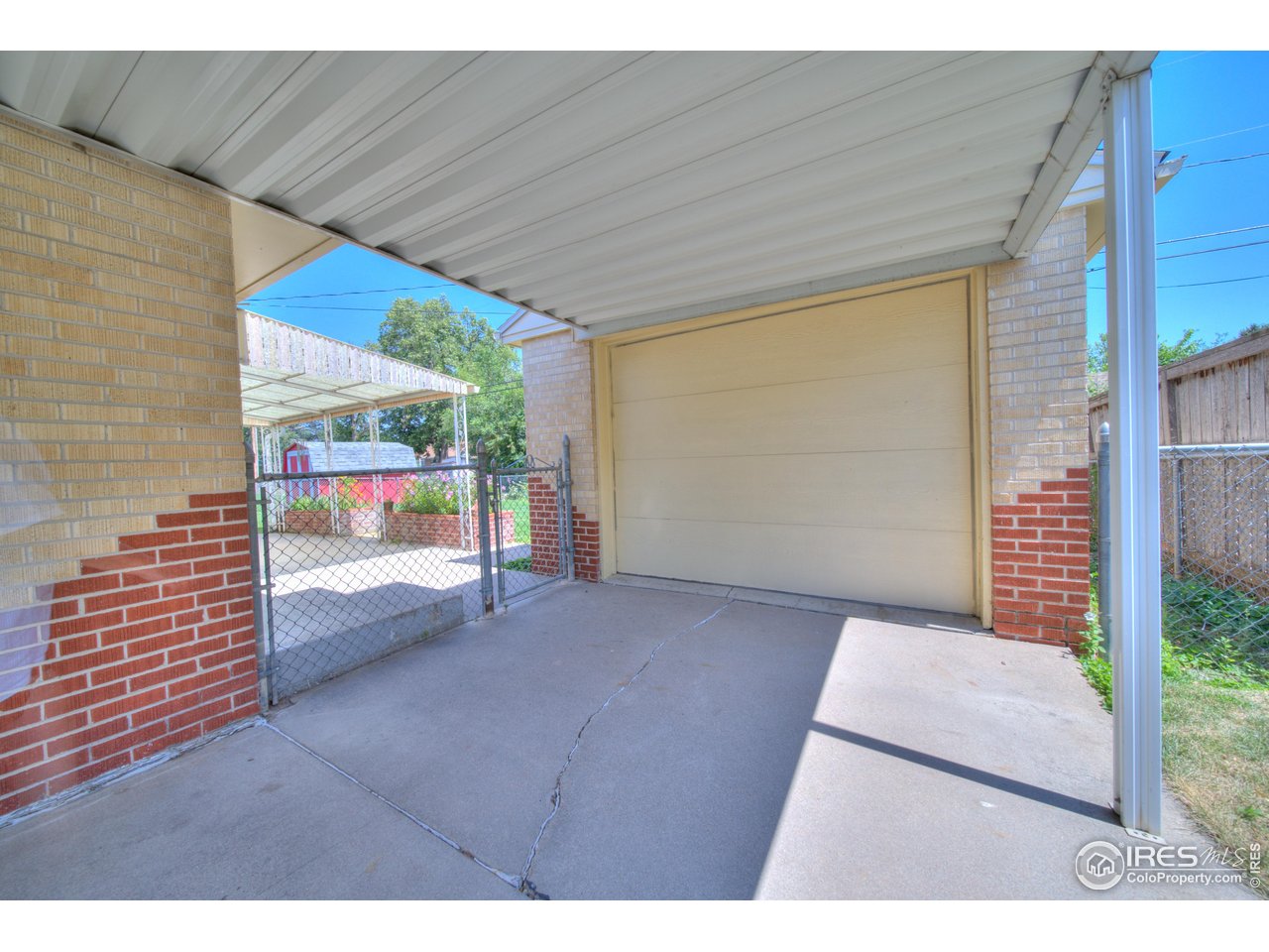 716 Aurora St