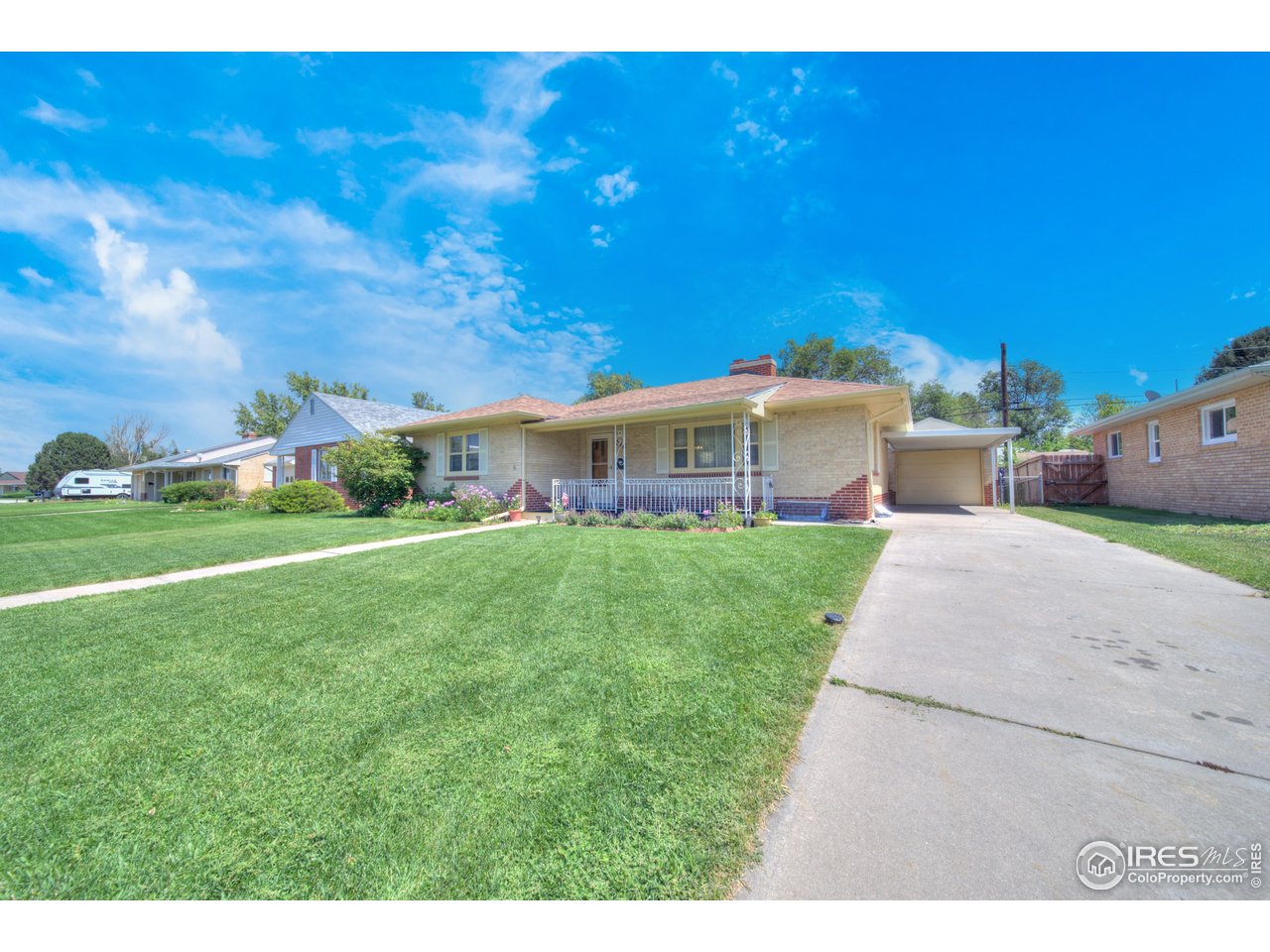 716 Aurora St
