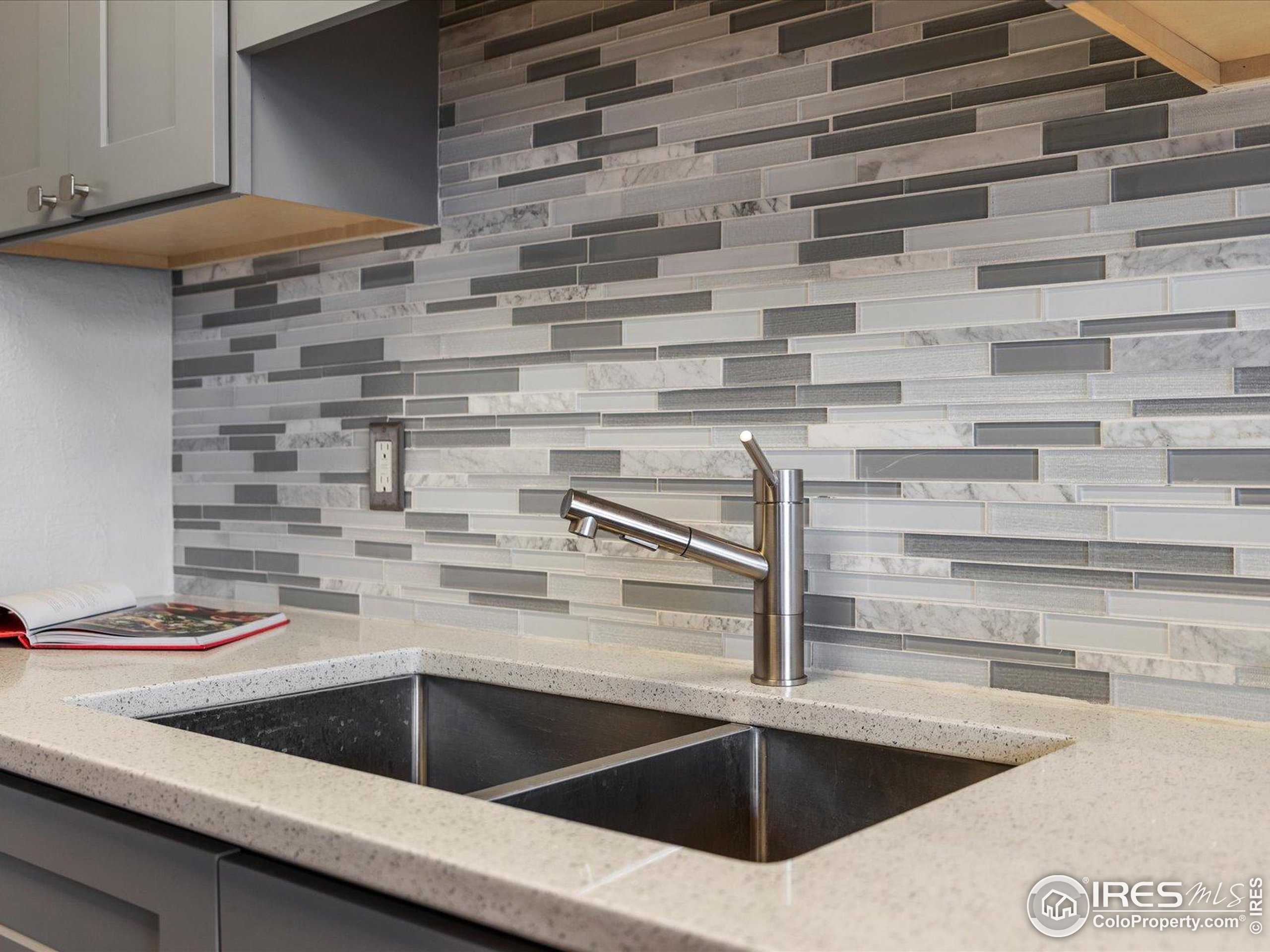 1130 N Pennsylvania St 306