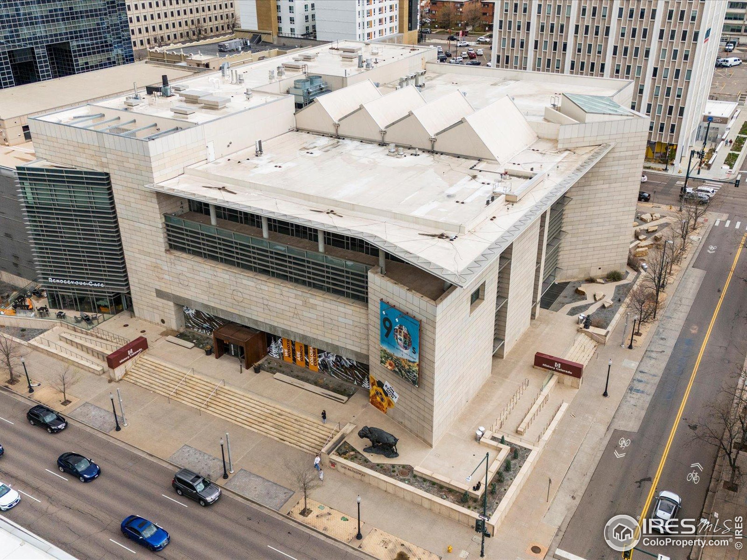 1130 N Pennsylvania St 306