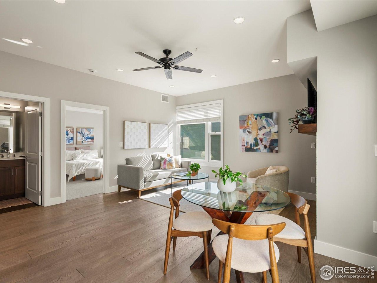 3301 Arapahoe Ave #415