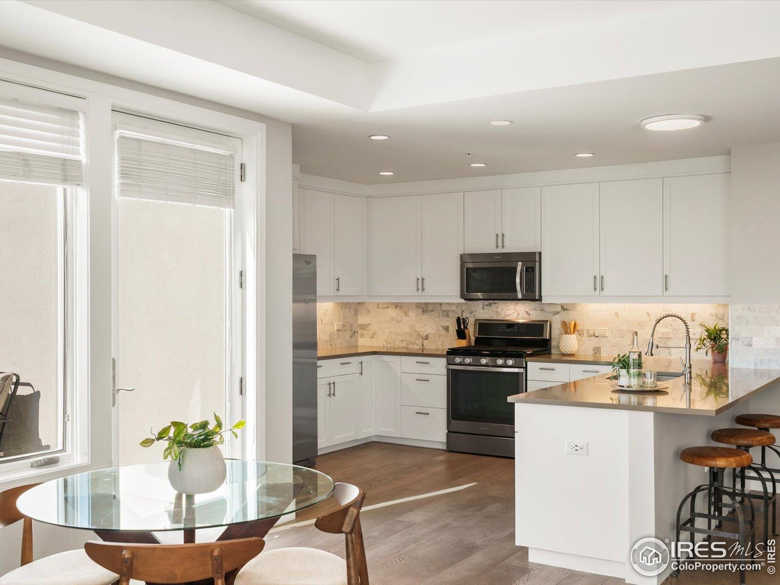 3301 Arapahoe Ave #415