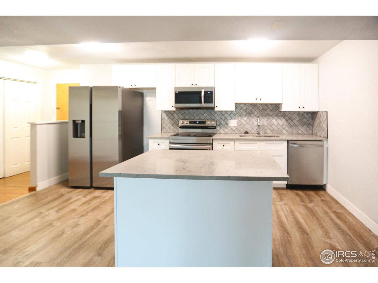 1608 Cottonwood Dr 11