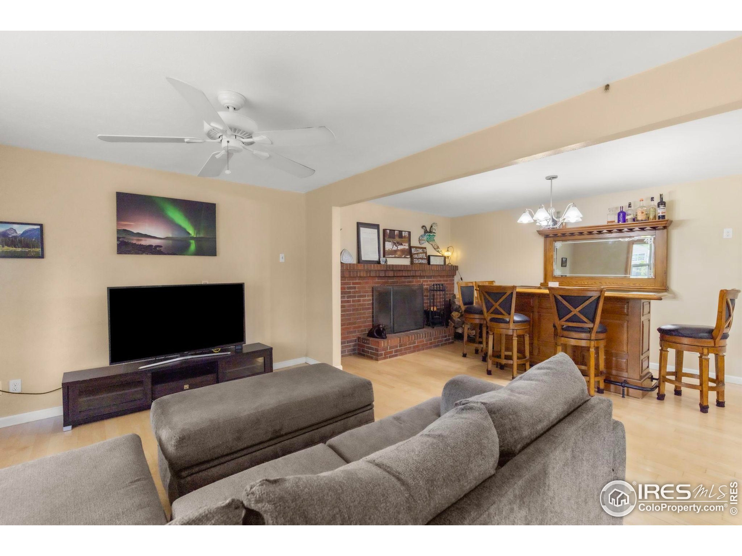 8673 Kendall Ct