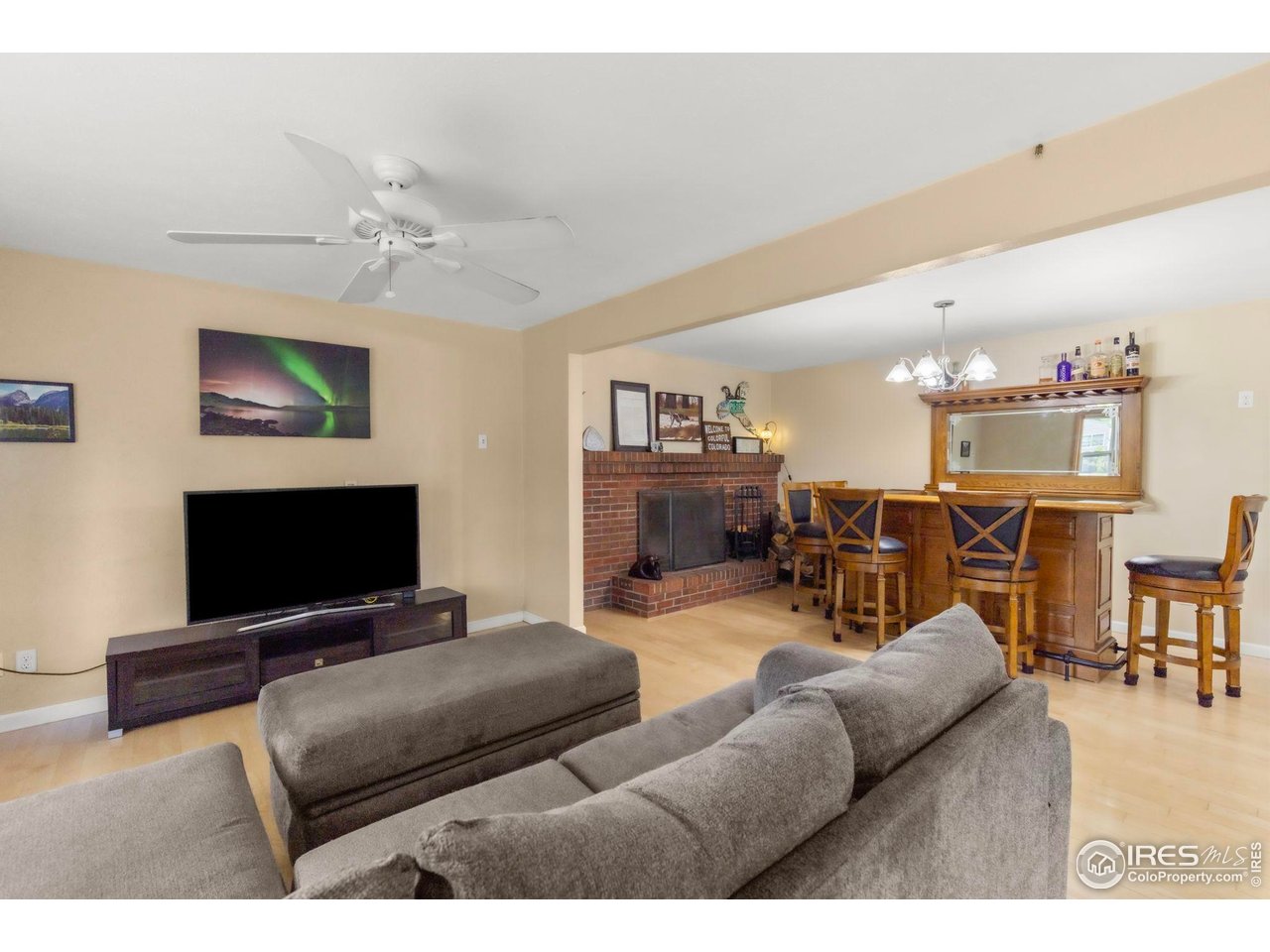 8673 Kendall Ct