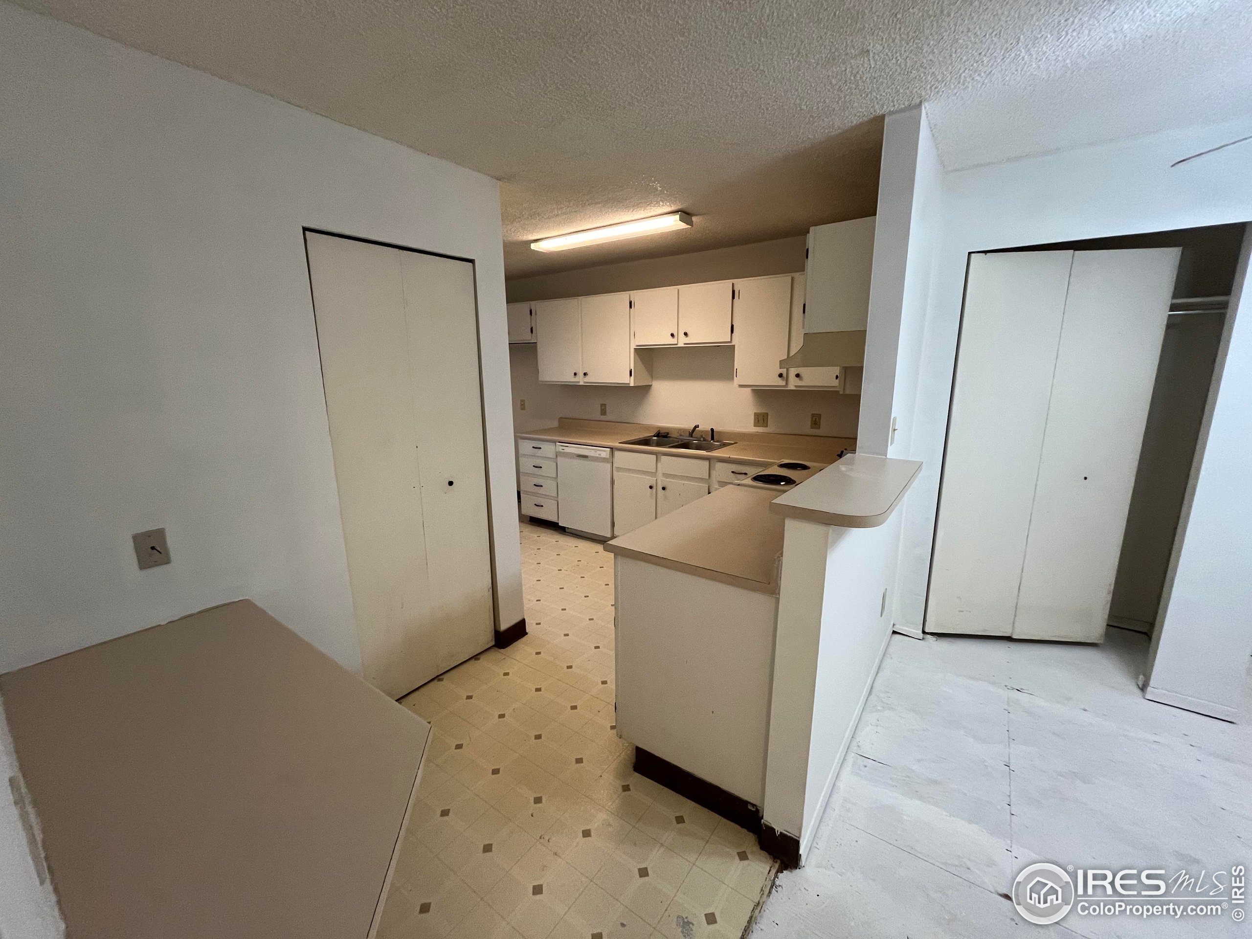 1301 University Ave A-202