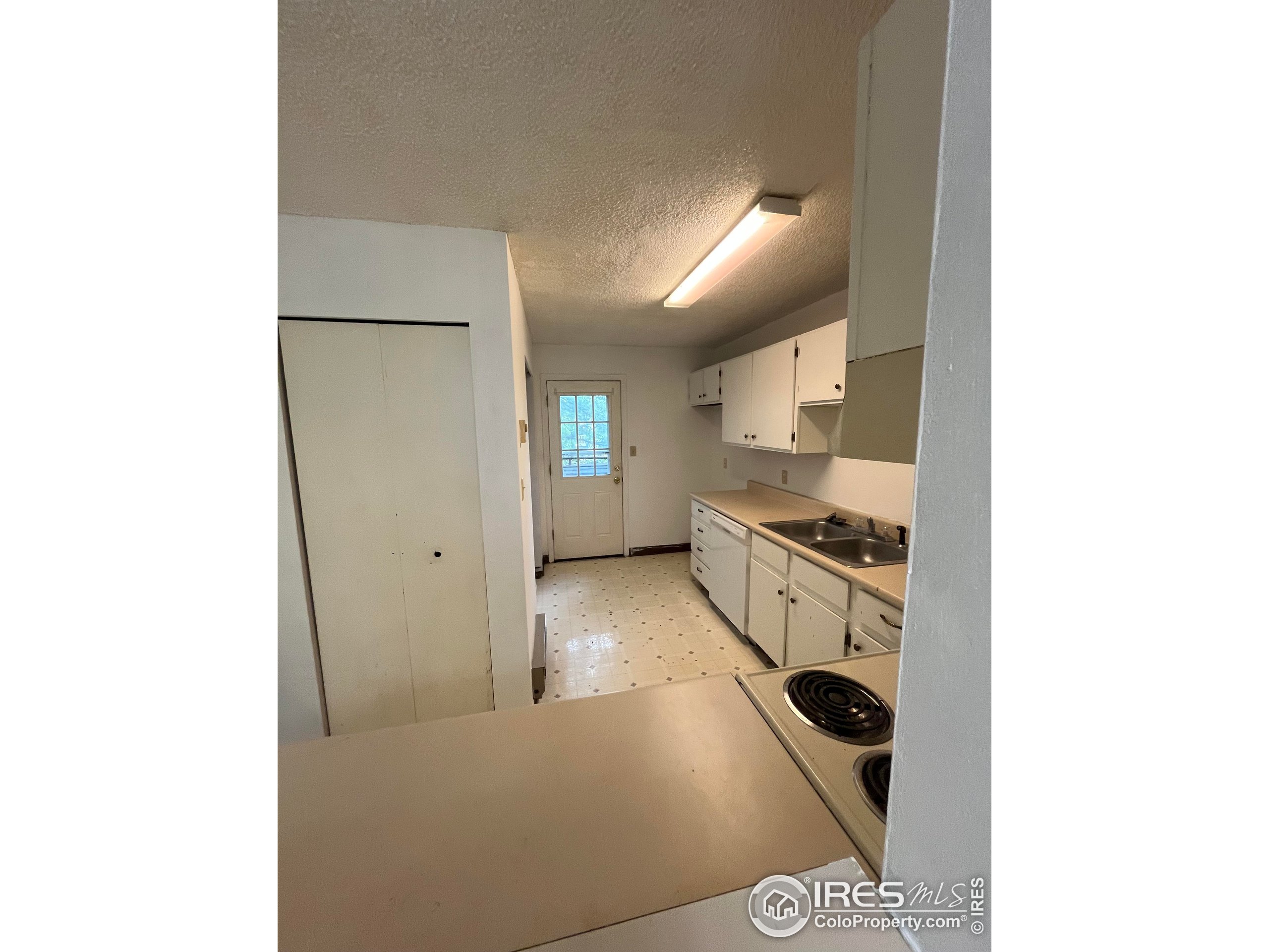 1301 University Ave A-202