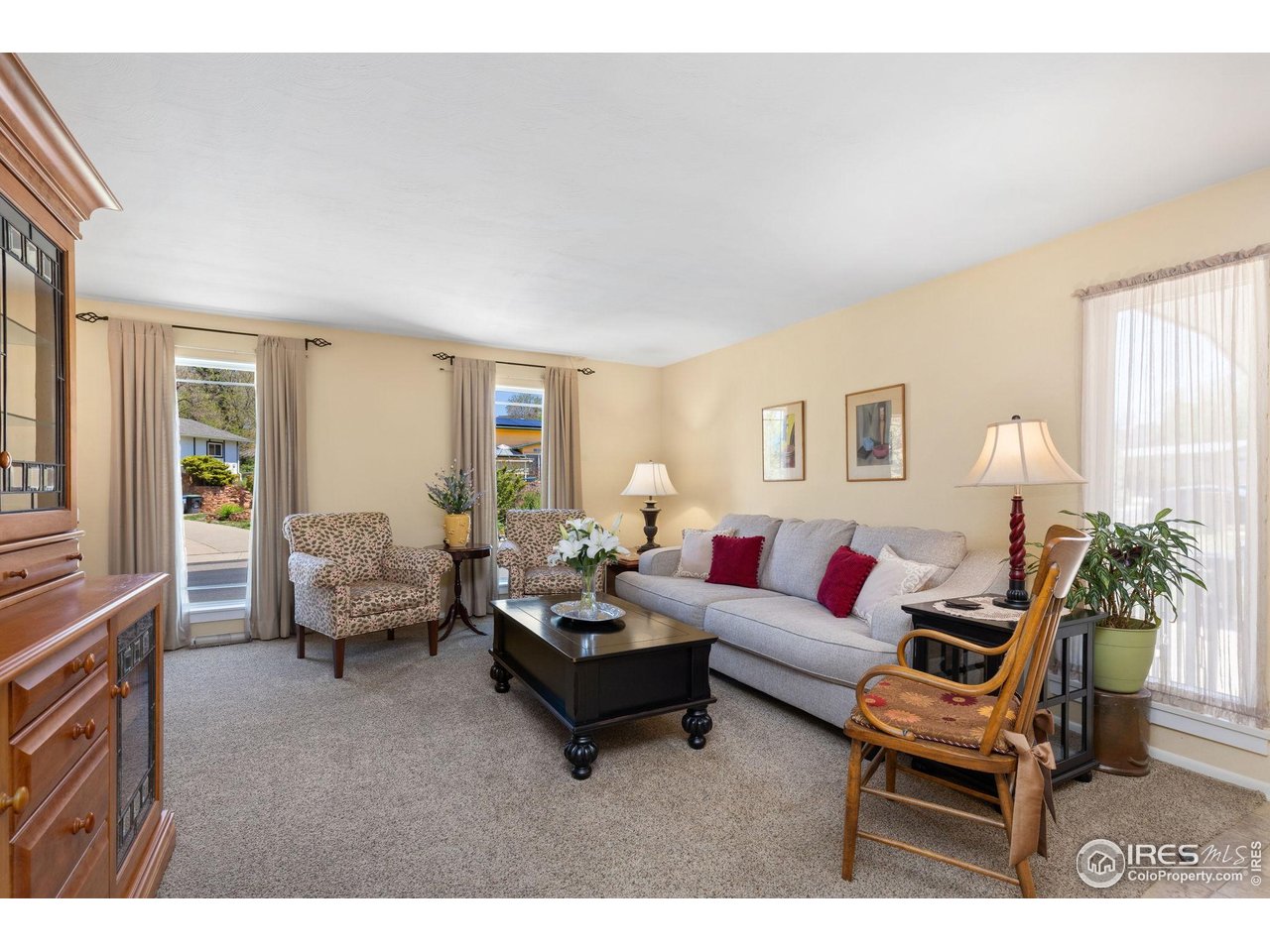 1455 Hilltop Dr Longmont