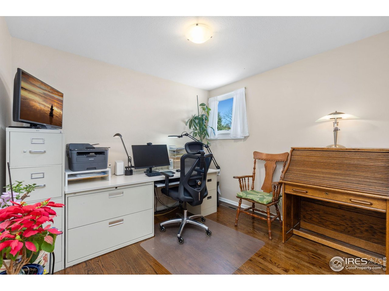 1455 Hilltop Dr Longmont