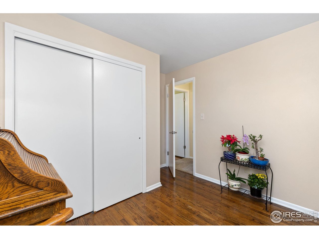 1455 Hilltop Dr Longmont