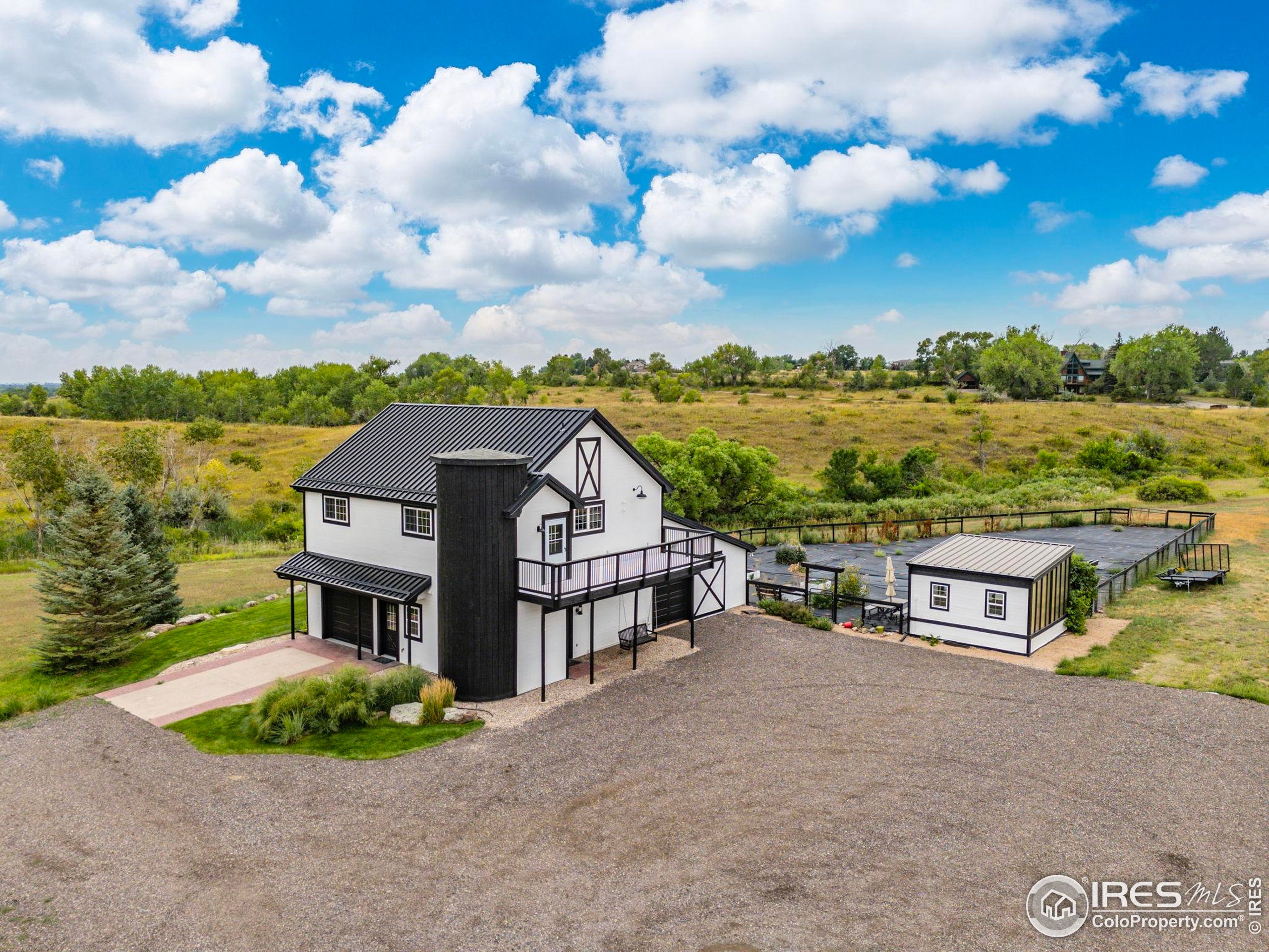 5794 Jackdaw Dr
