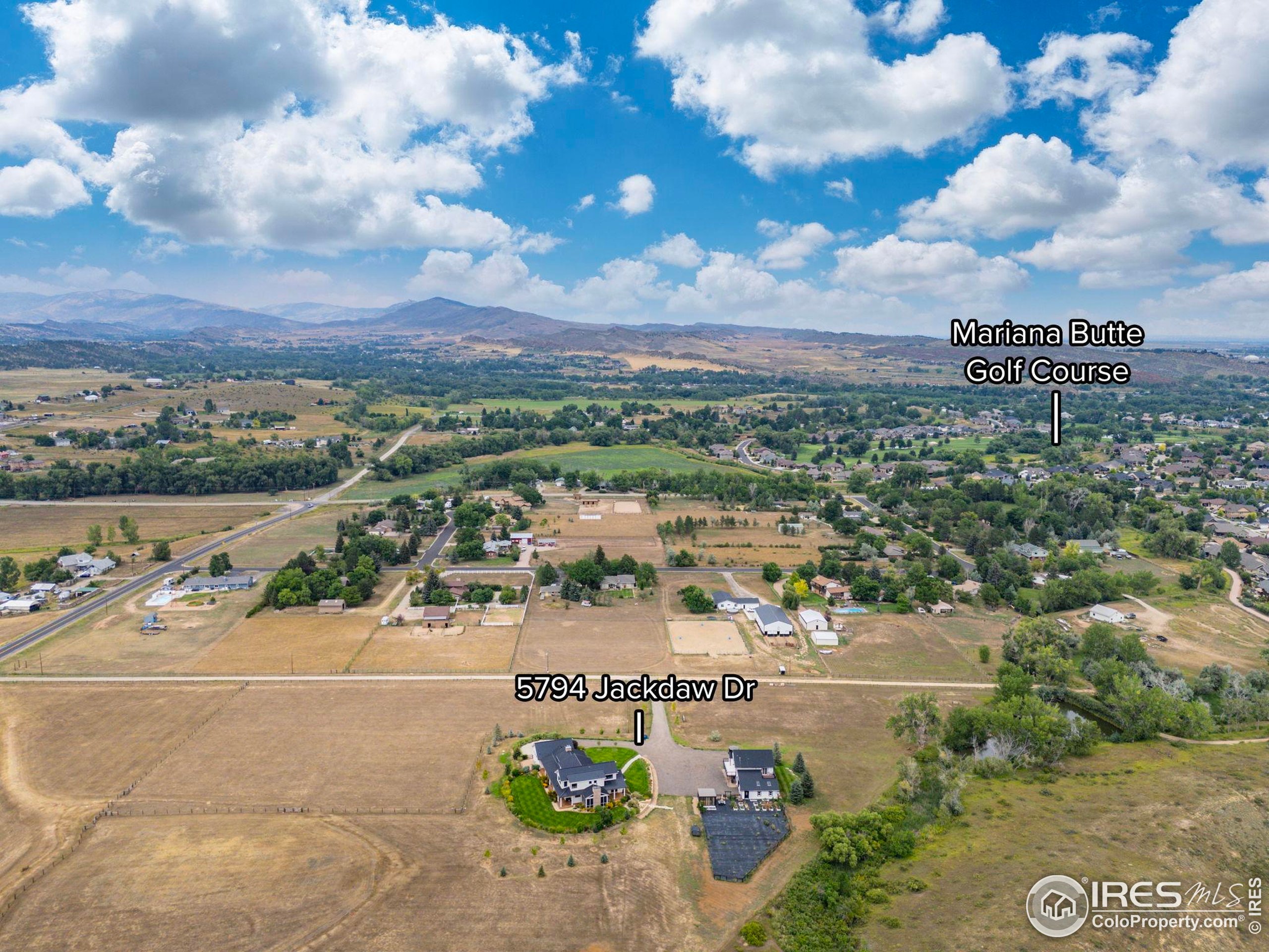 5794 Jackdaw Dr