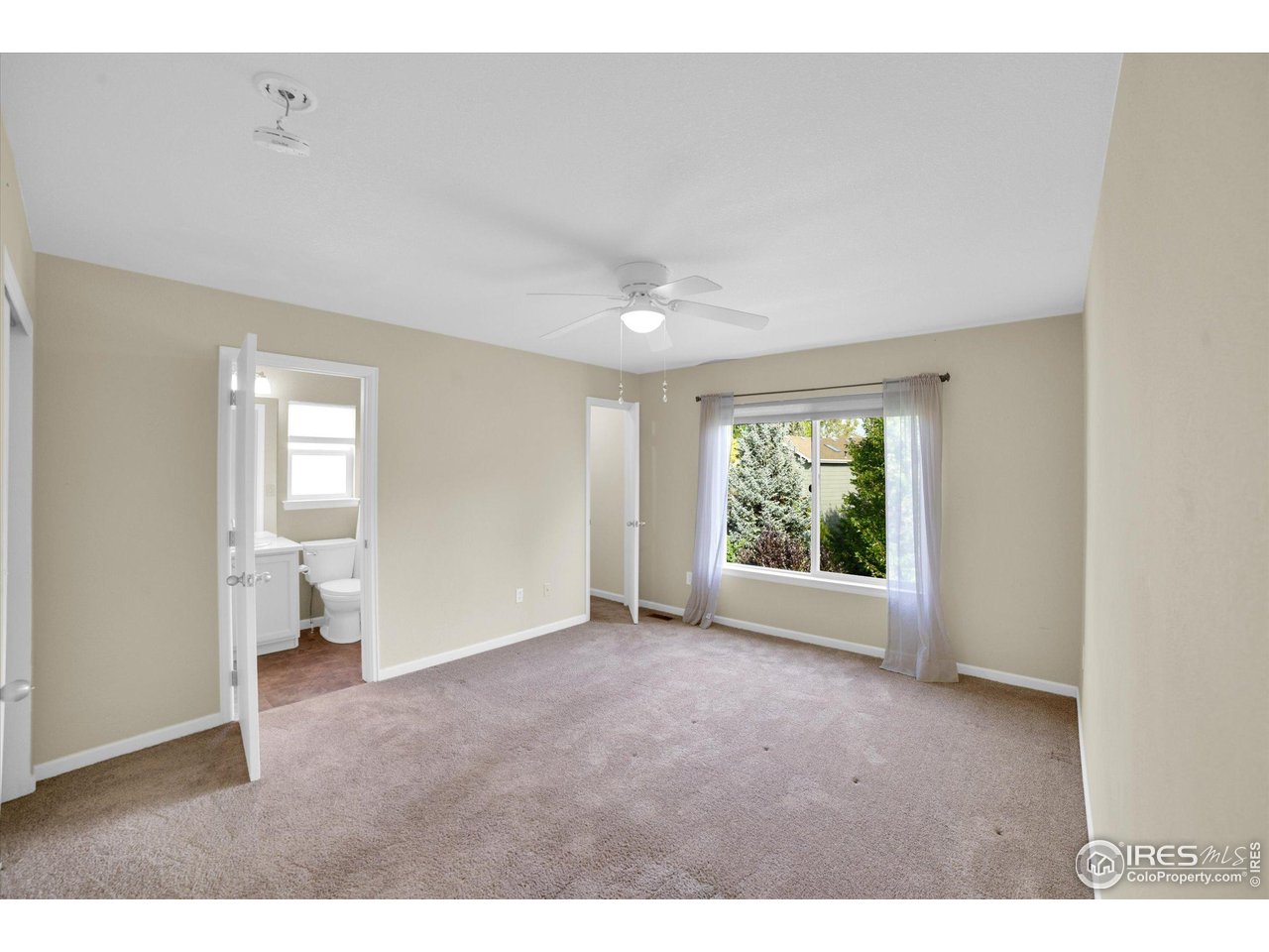 1451 Wildrose Dr