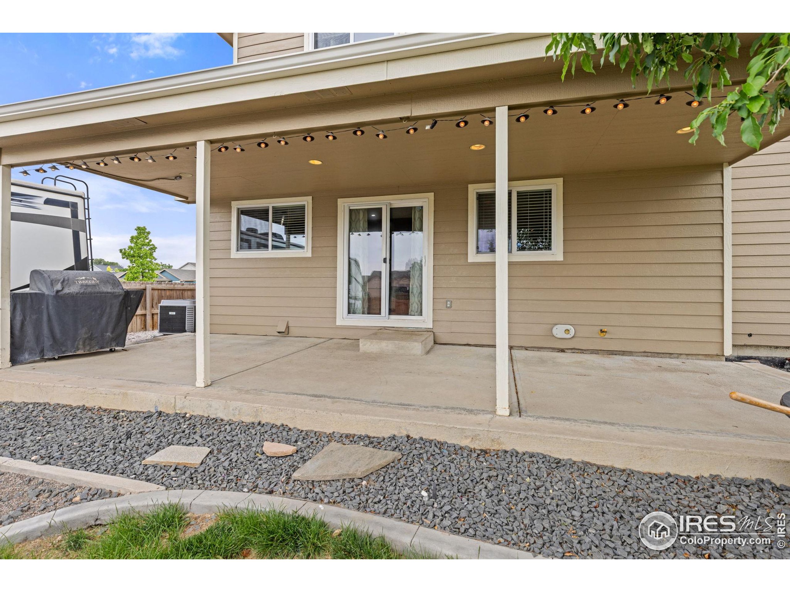 84 Meeker Ln