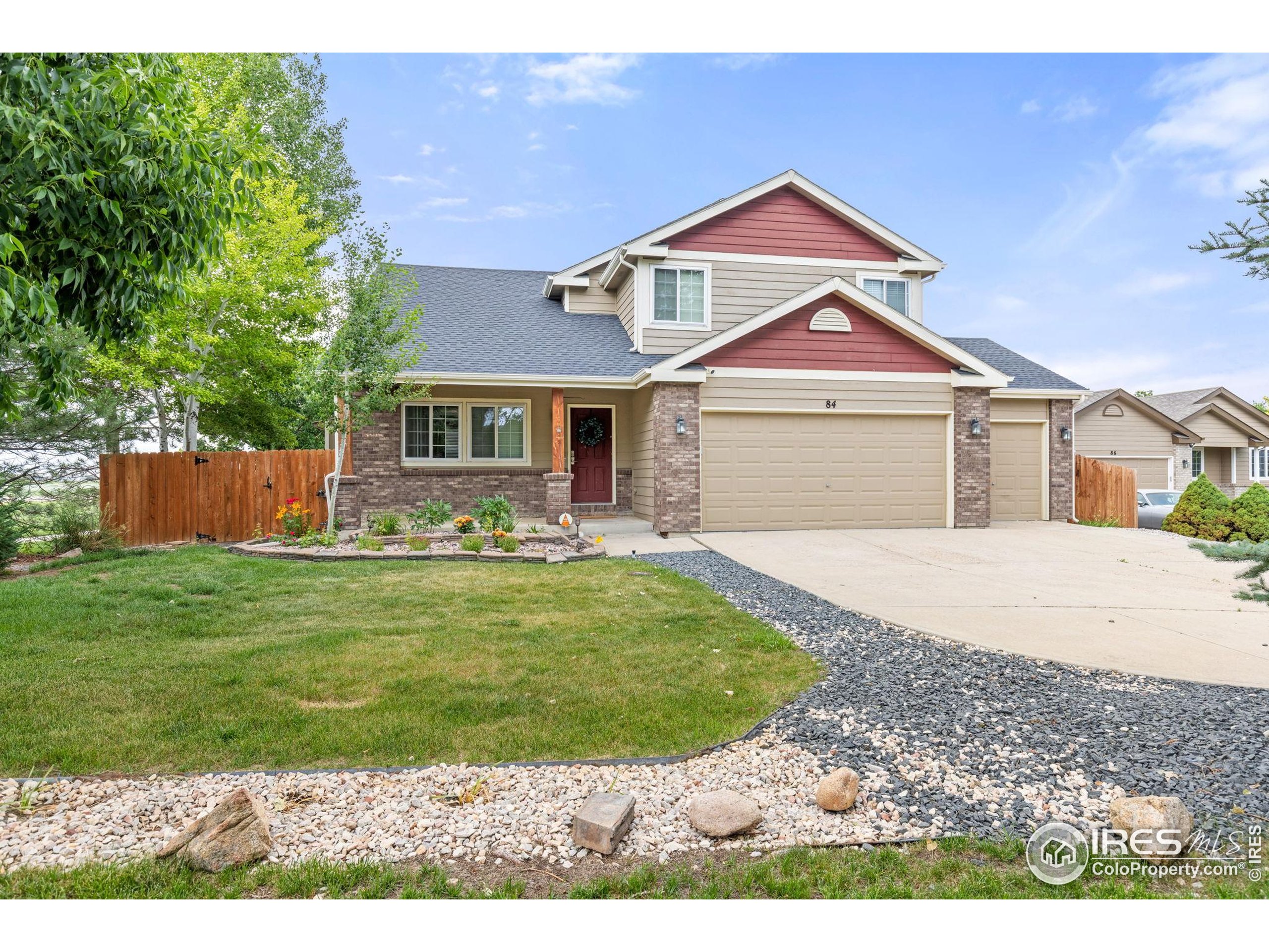 84 Meeker Ln