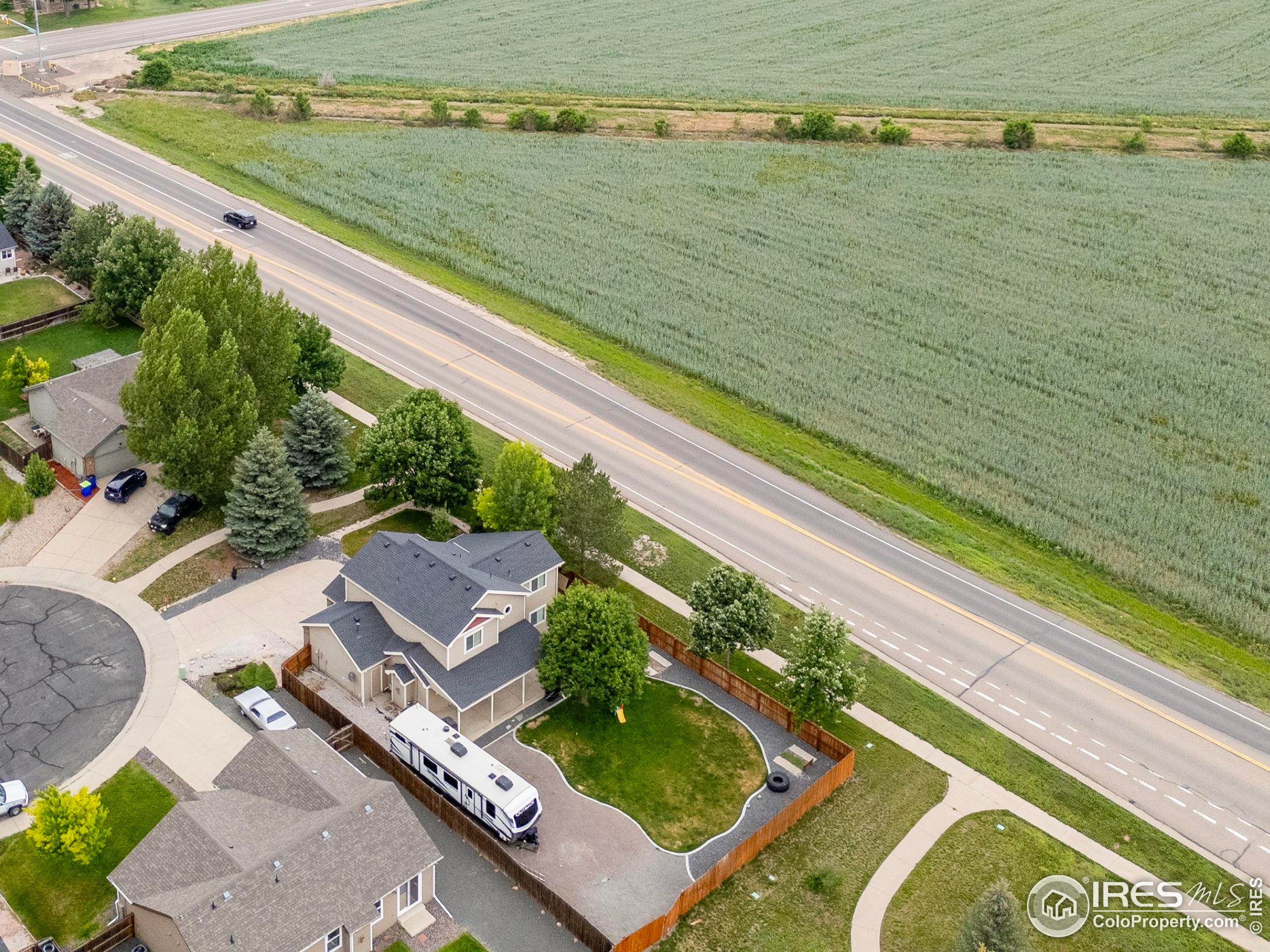 84 Meeker Ln