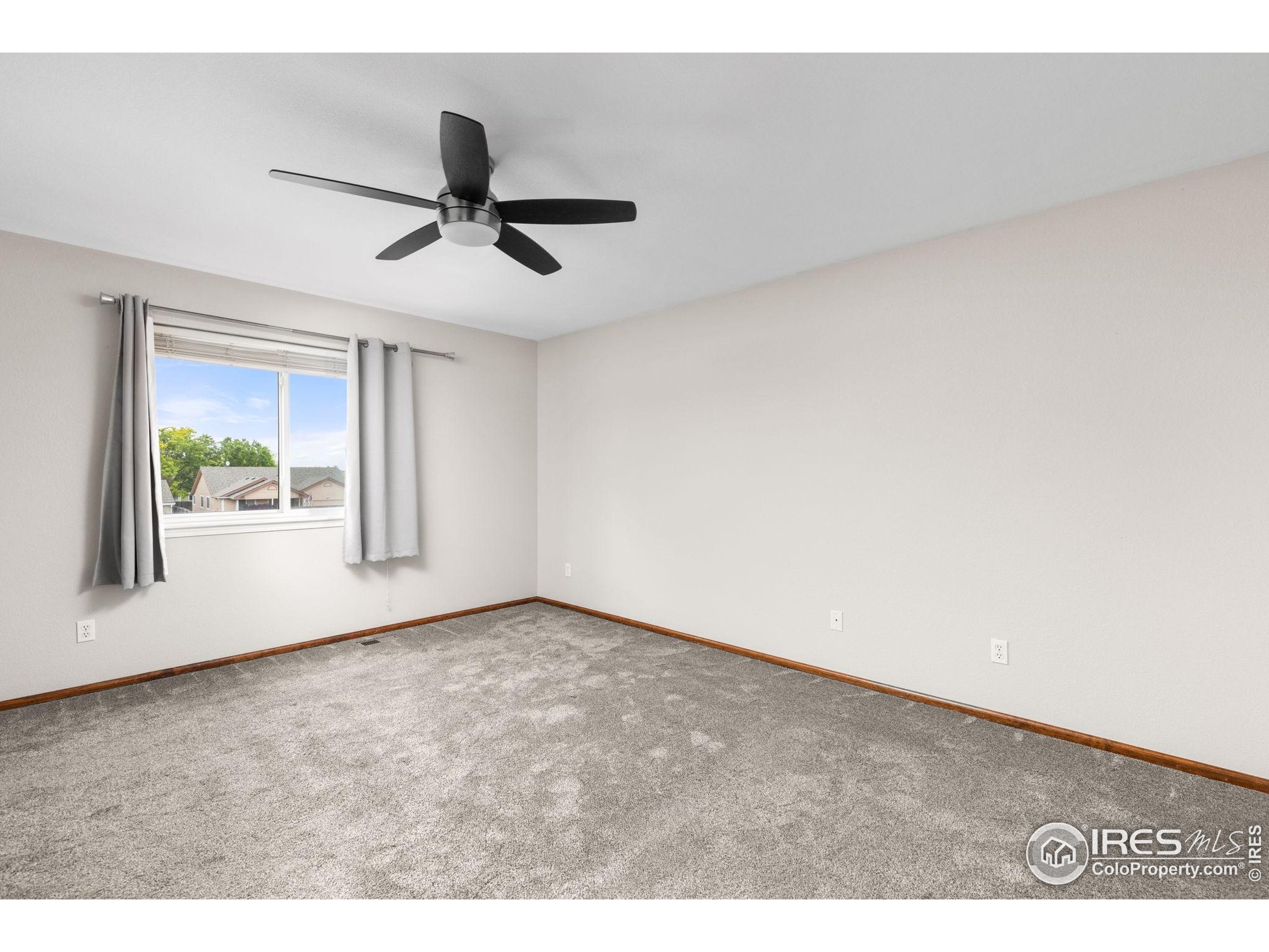 84 Meeker Ln