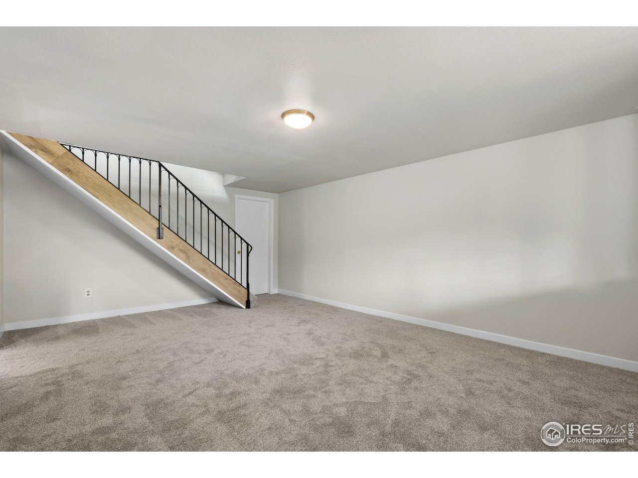 320 S Cedar Brook Rd