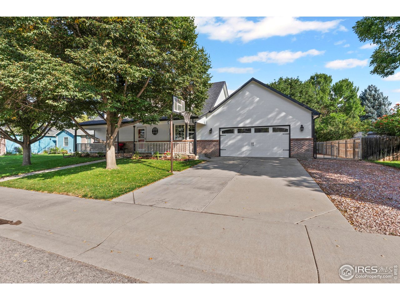1325 2nd St Rd