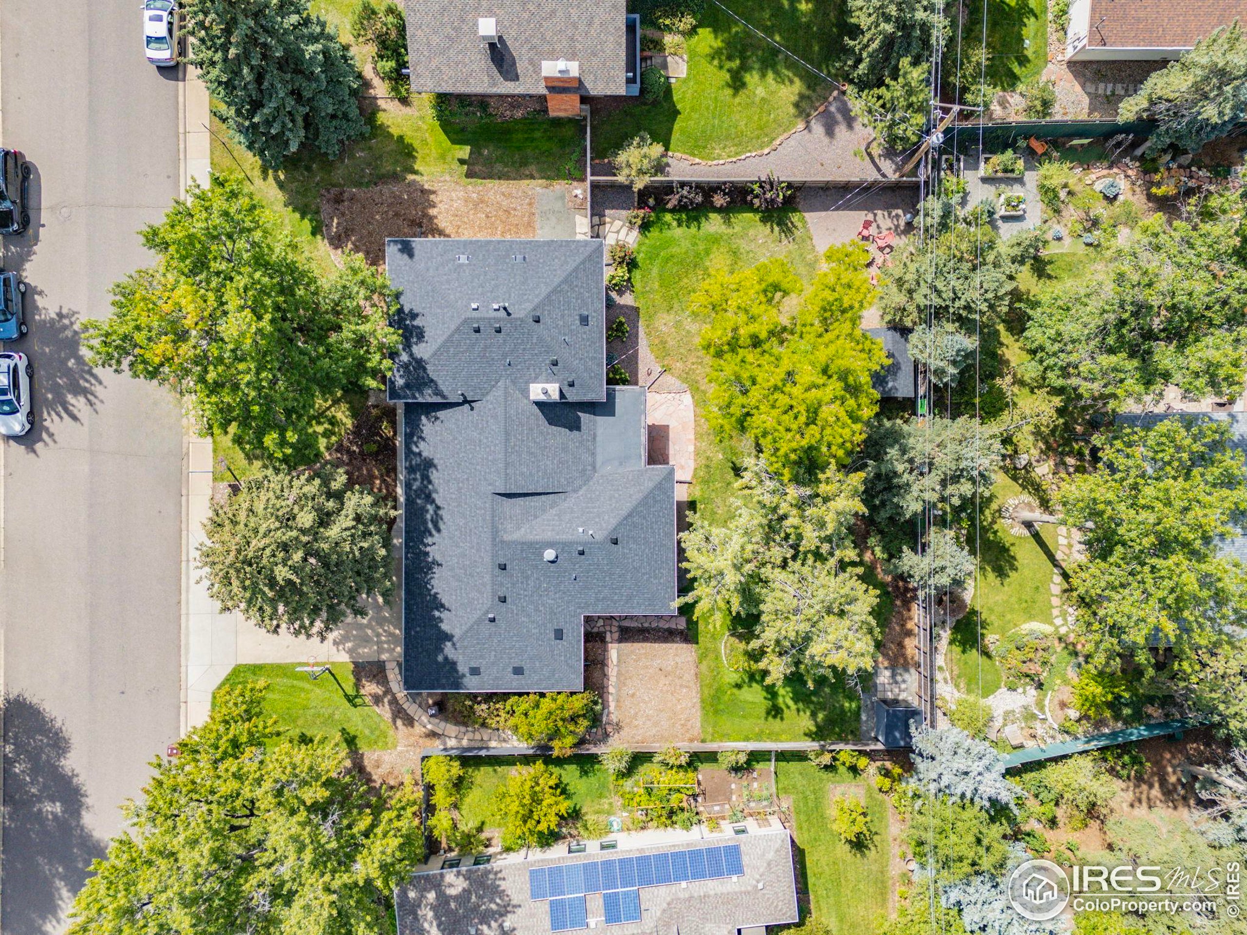 365 Mohawk Dr