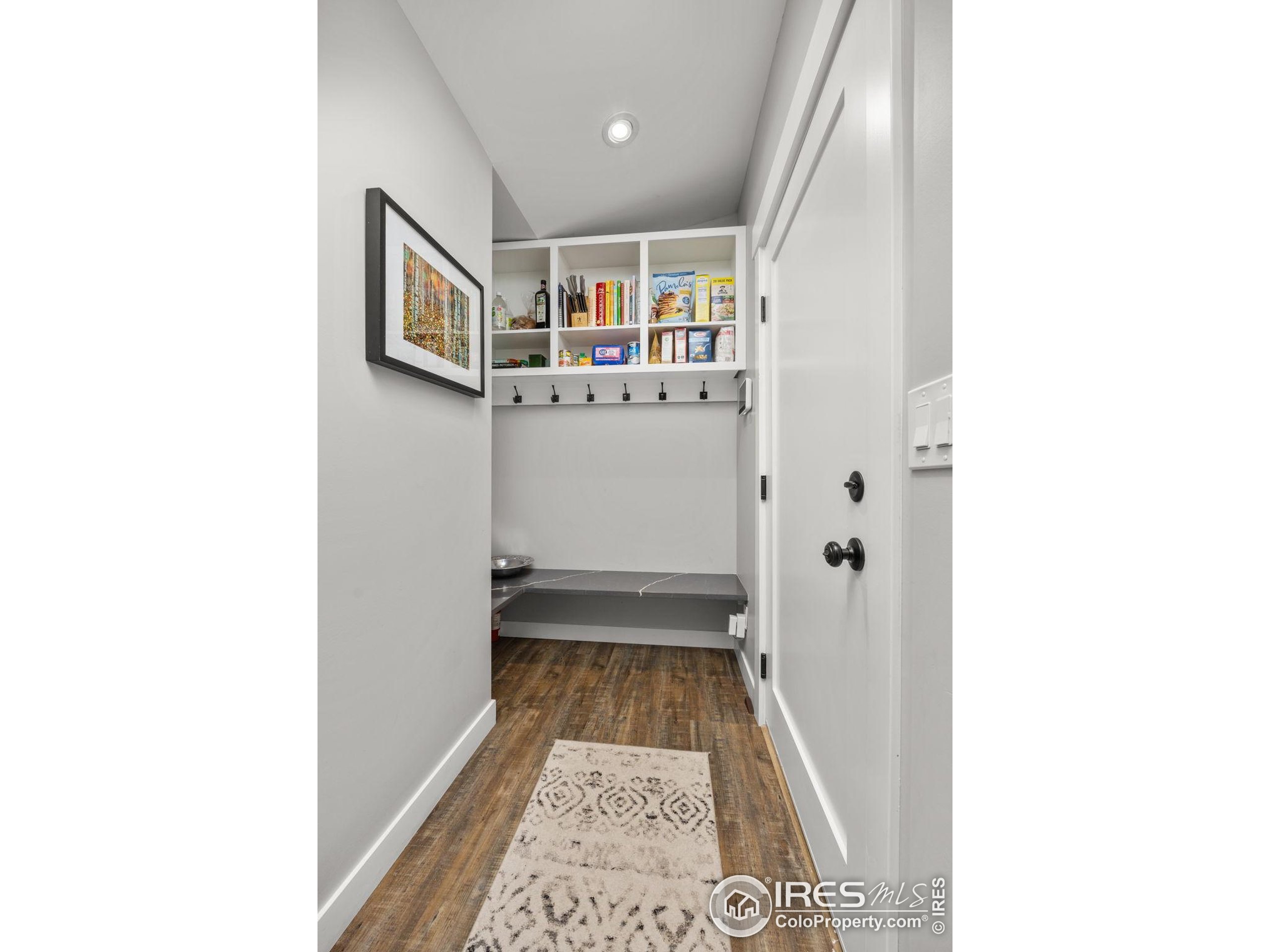 365 Mohawk Dr
