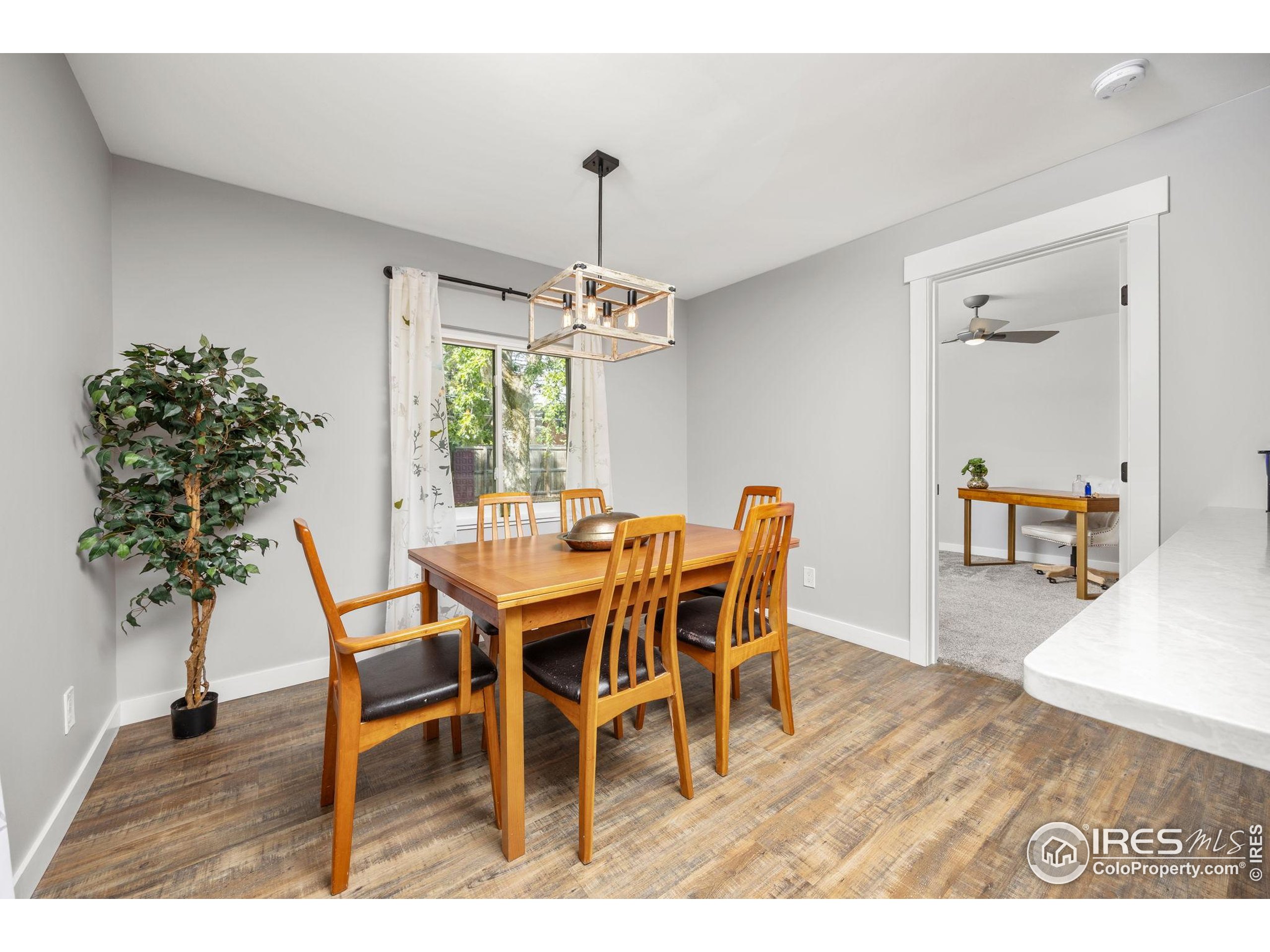 365 Mohawk Dr