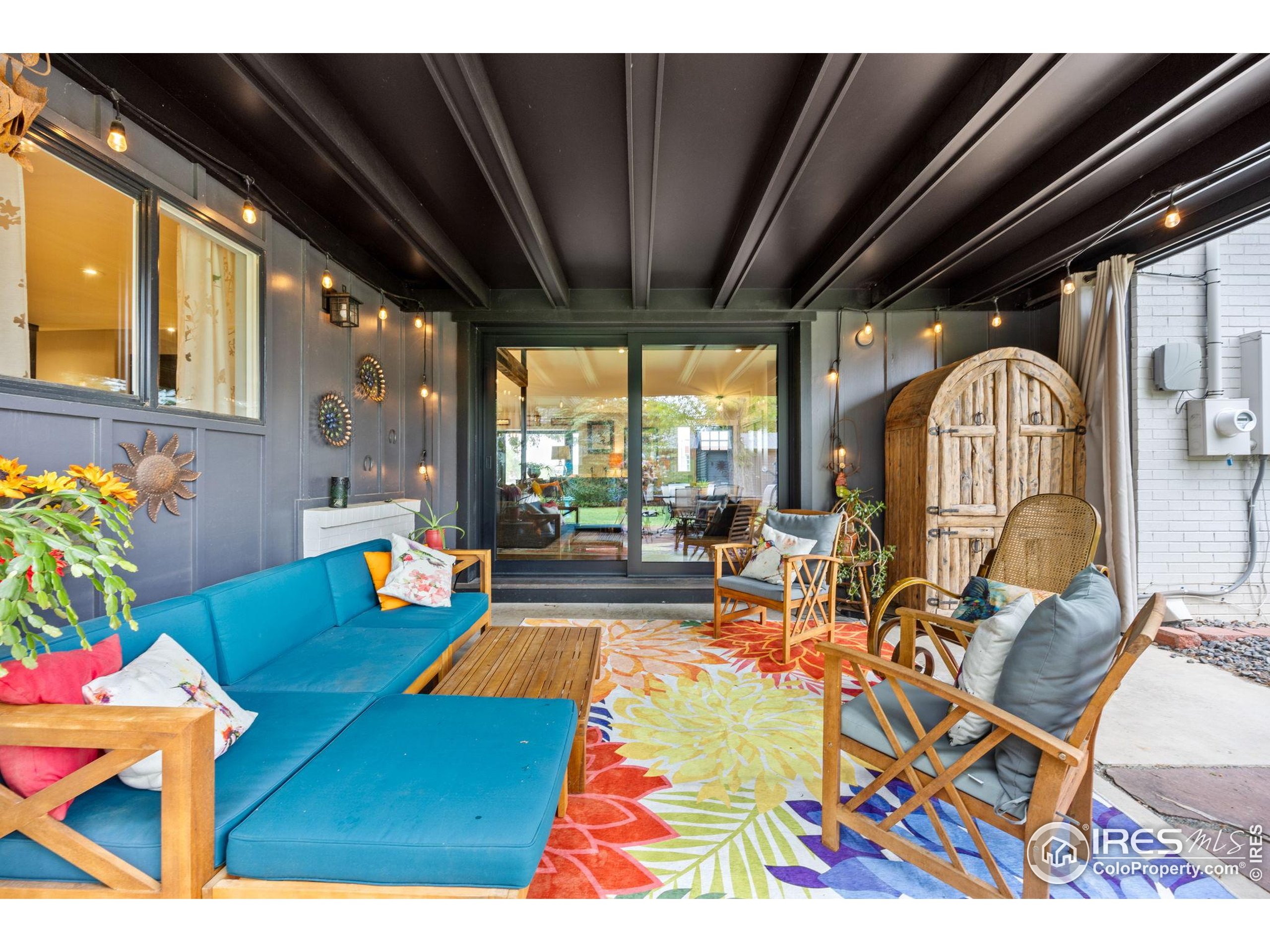 365 Mohawk Dr