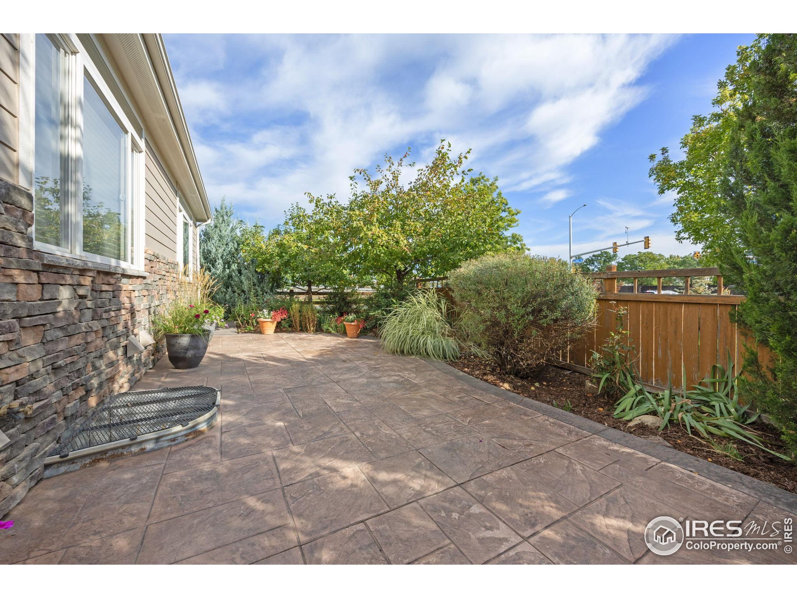 13380 Red Deer Trl