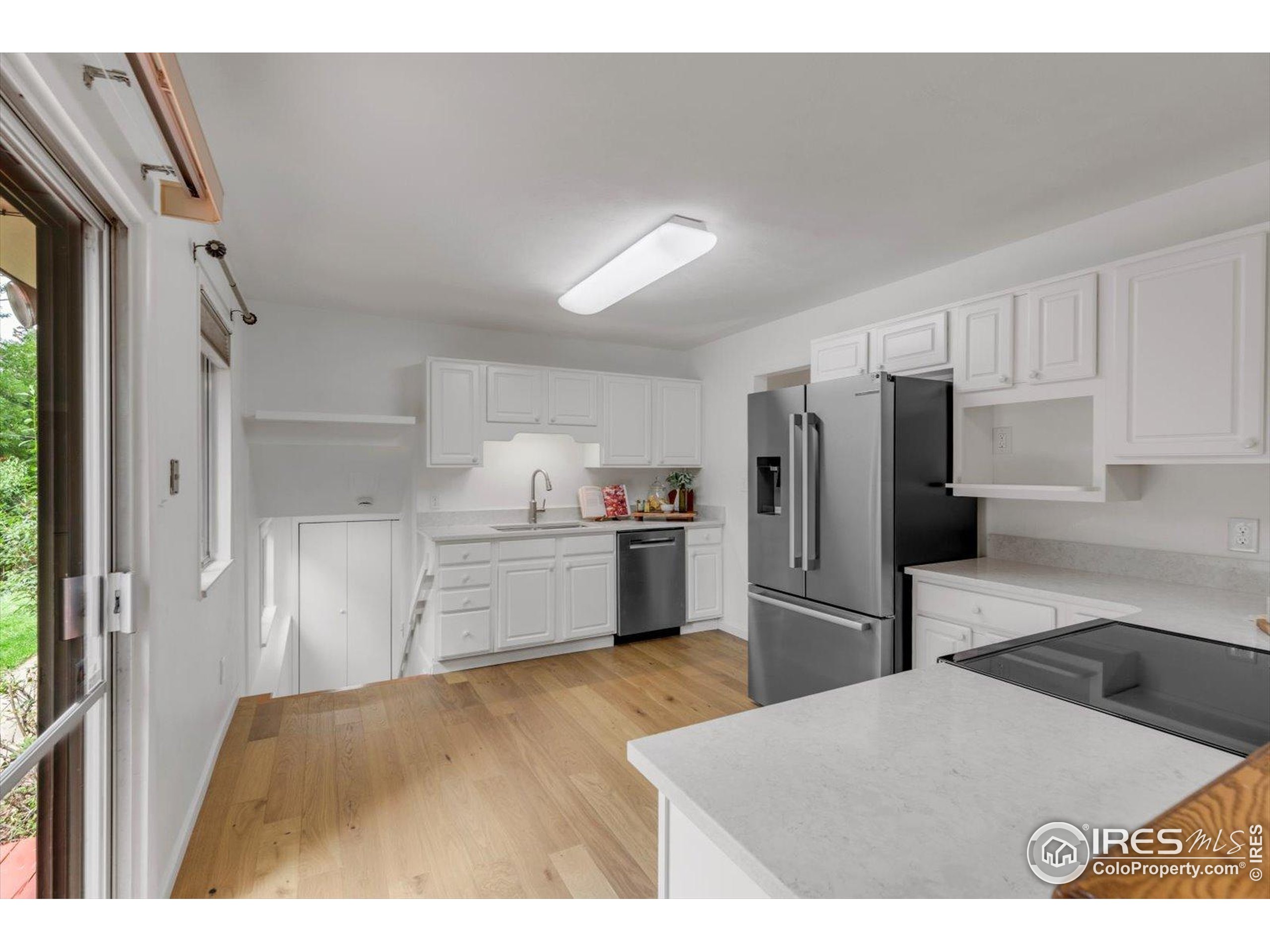1395 Drexel St