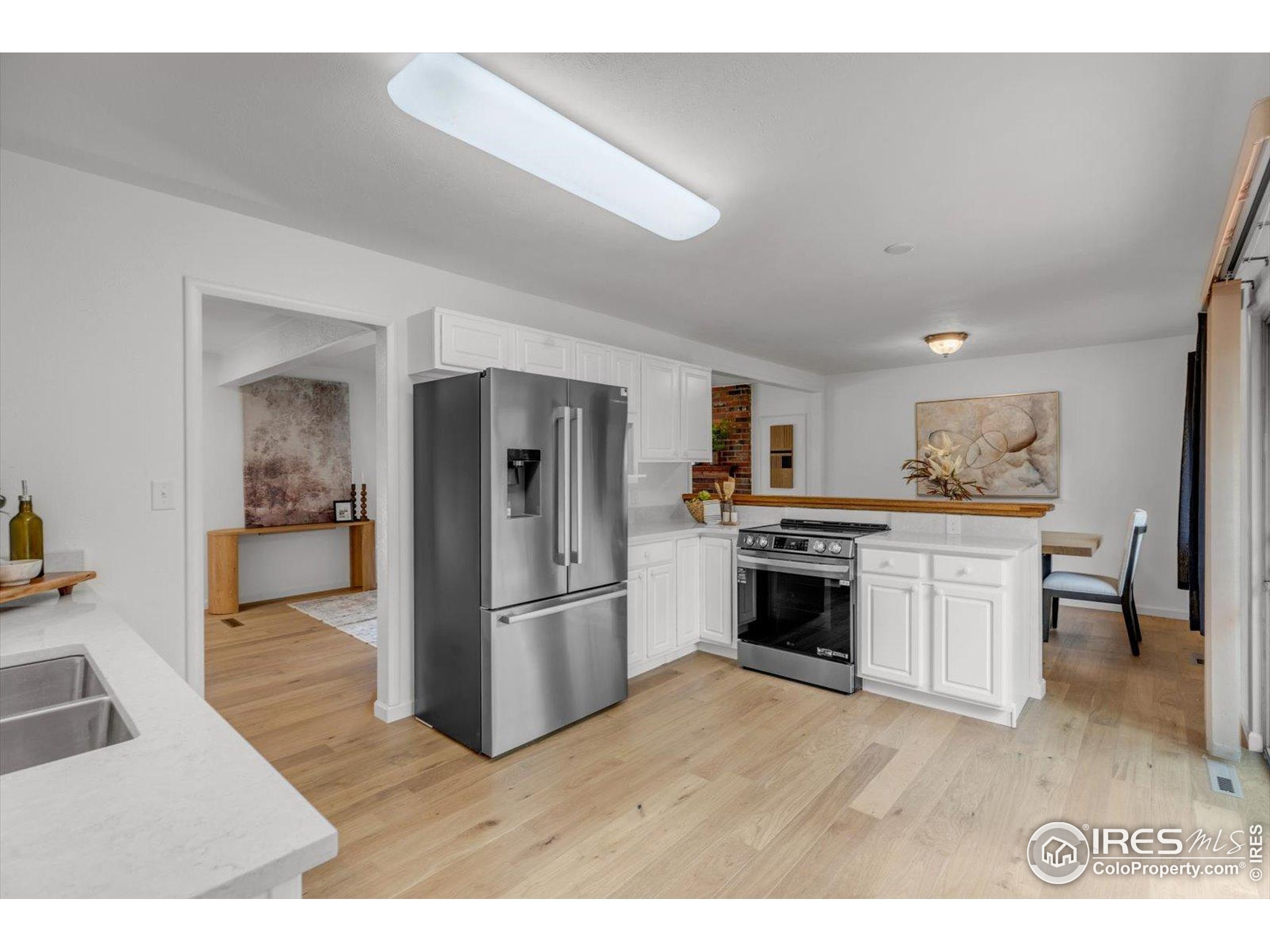 1395 Drexel St