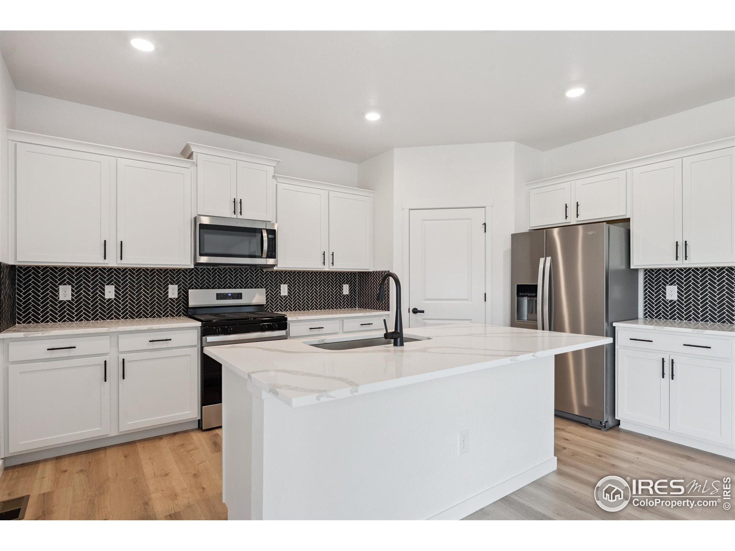 1738 Floating Leaf Dr Fort Collins