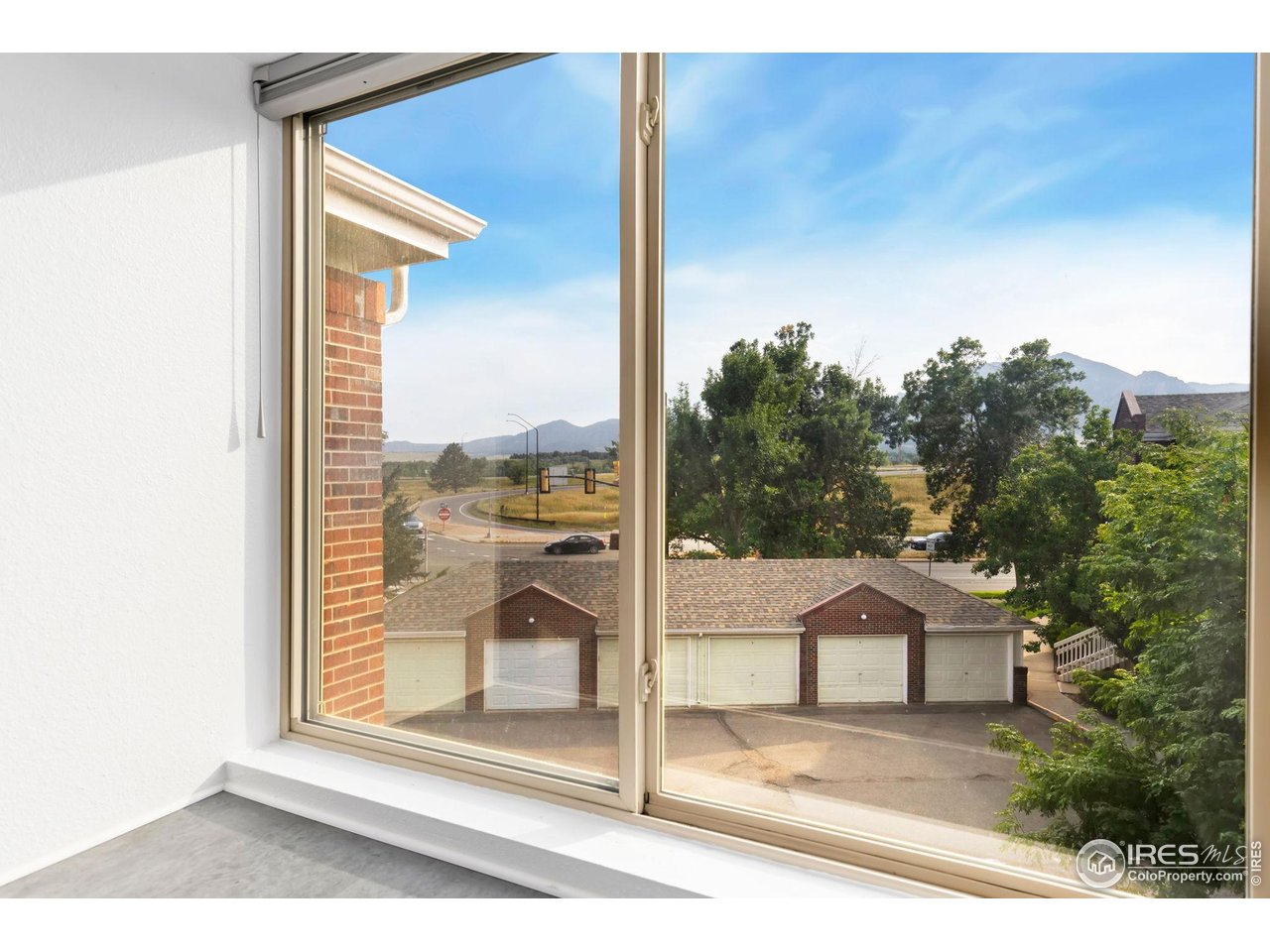 33 S Boulder Cir 306