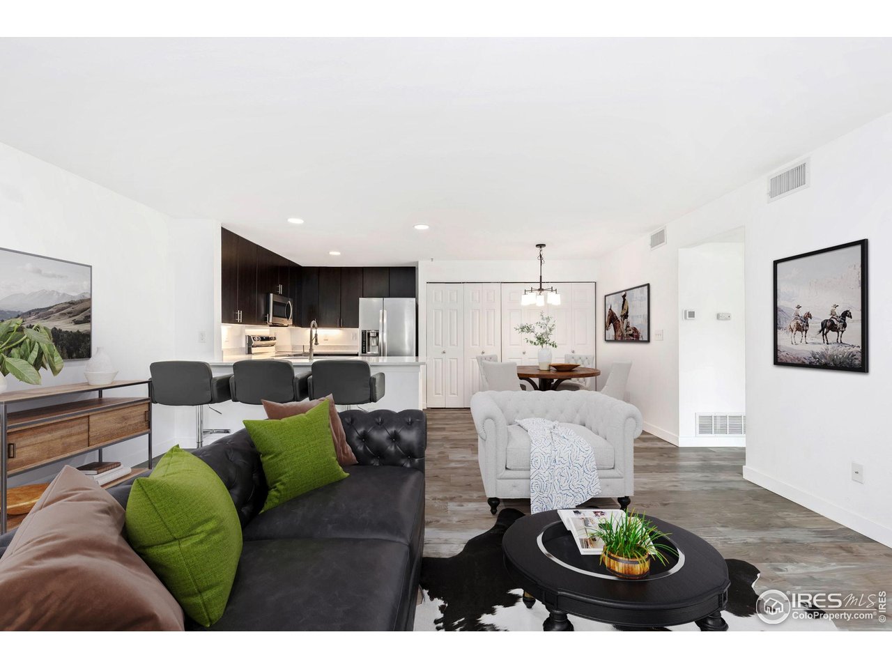 33 S Boulder Cir 306