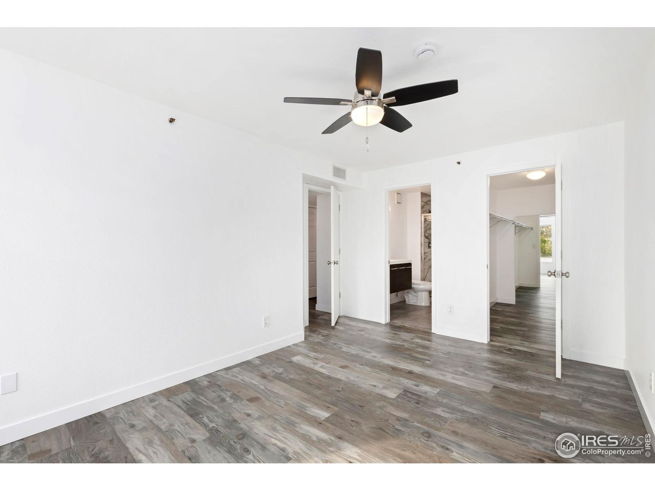 33 S Boulder Cir 306