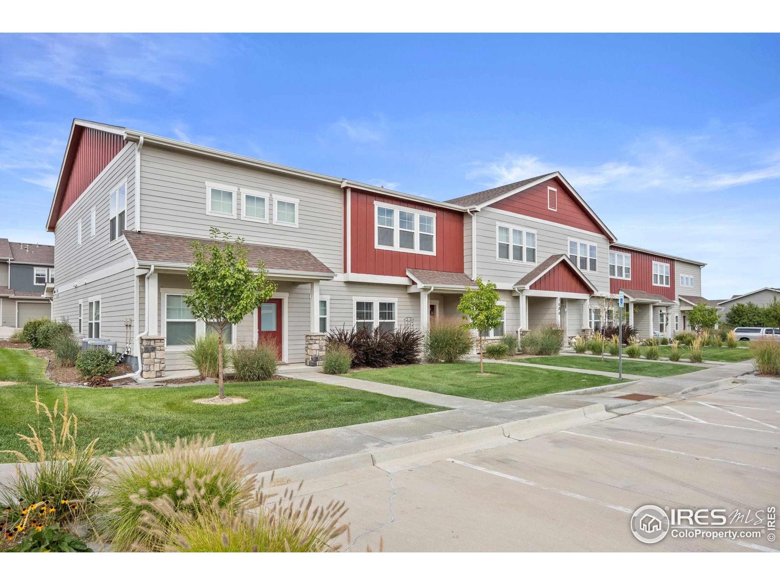 1686 Grand Ave 2