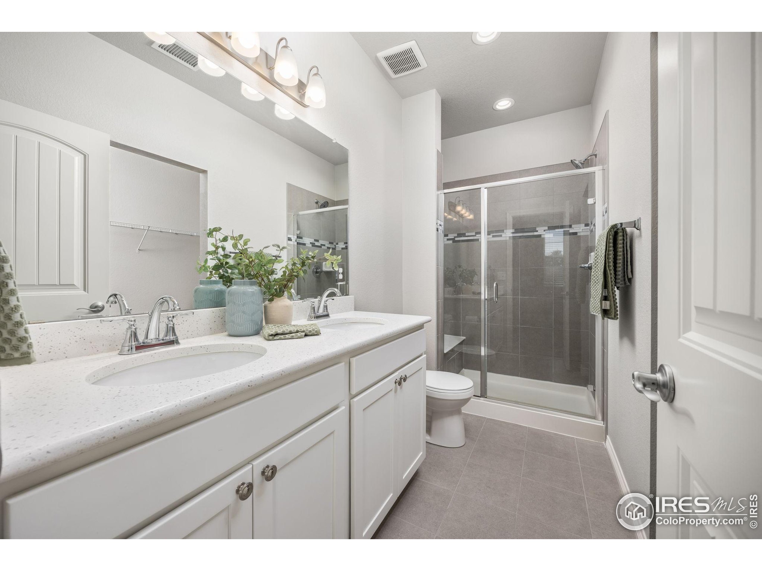 1686 Grand Ave 2