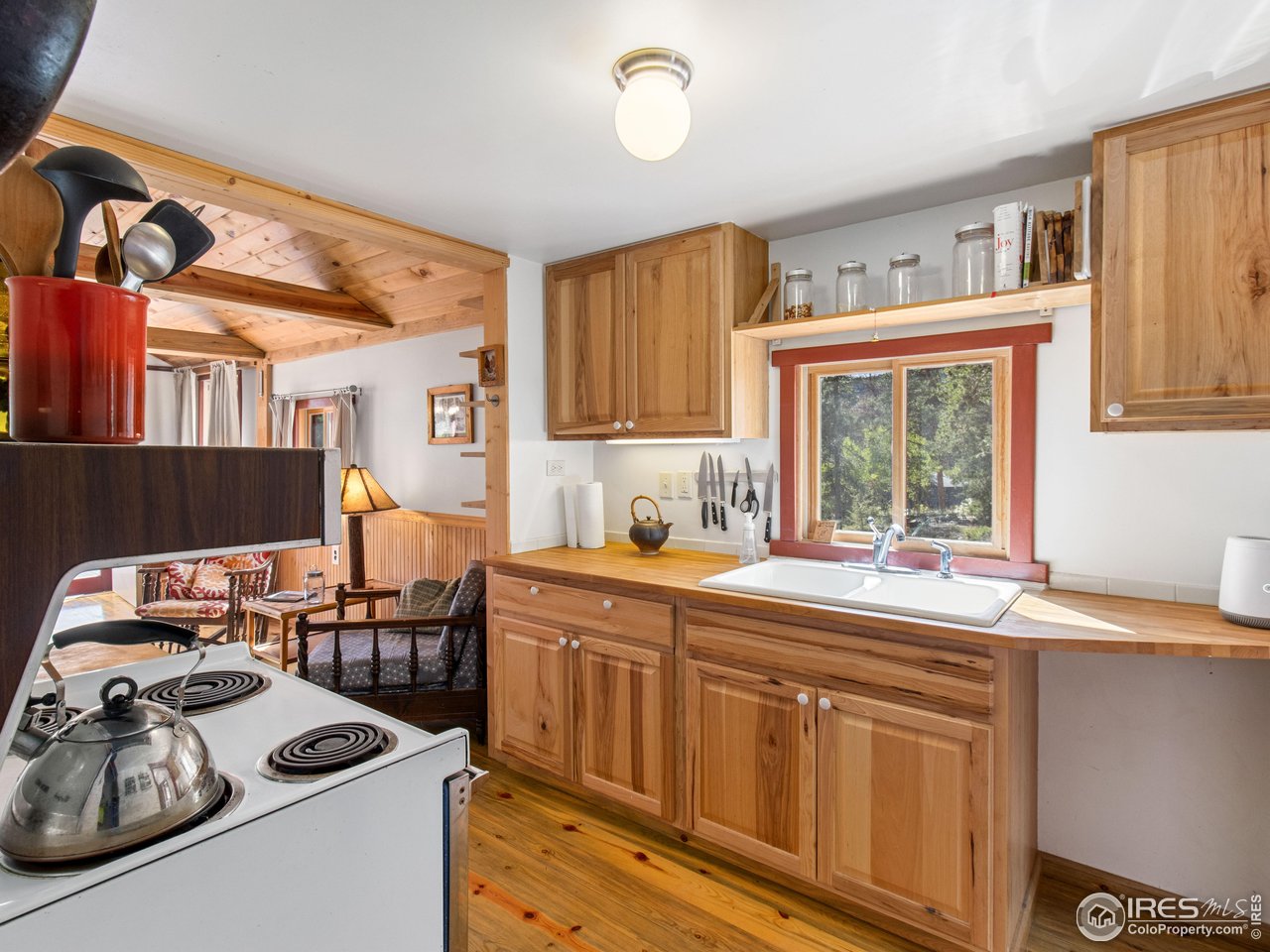 761 Cabin Creek Rd