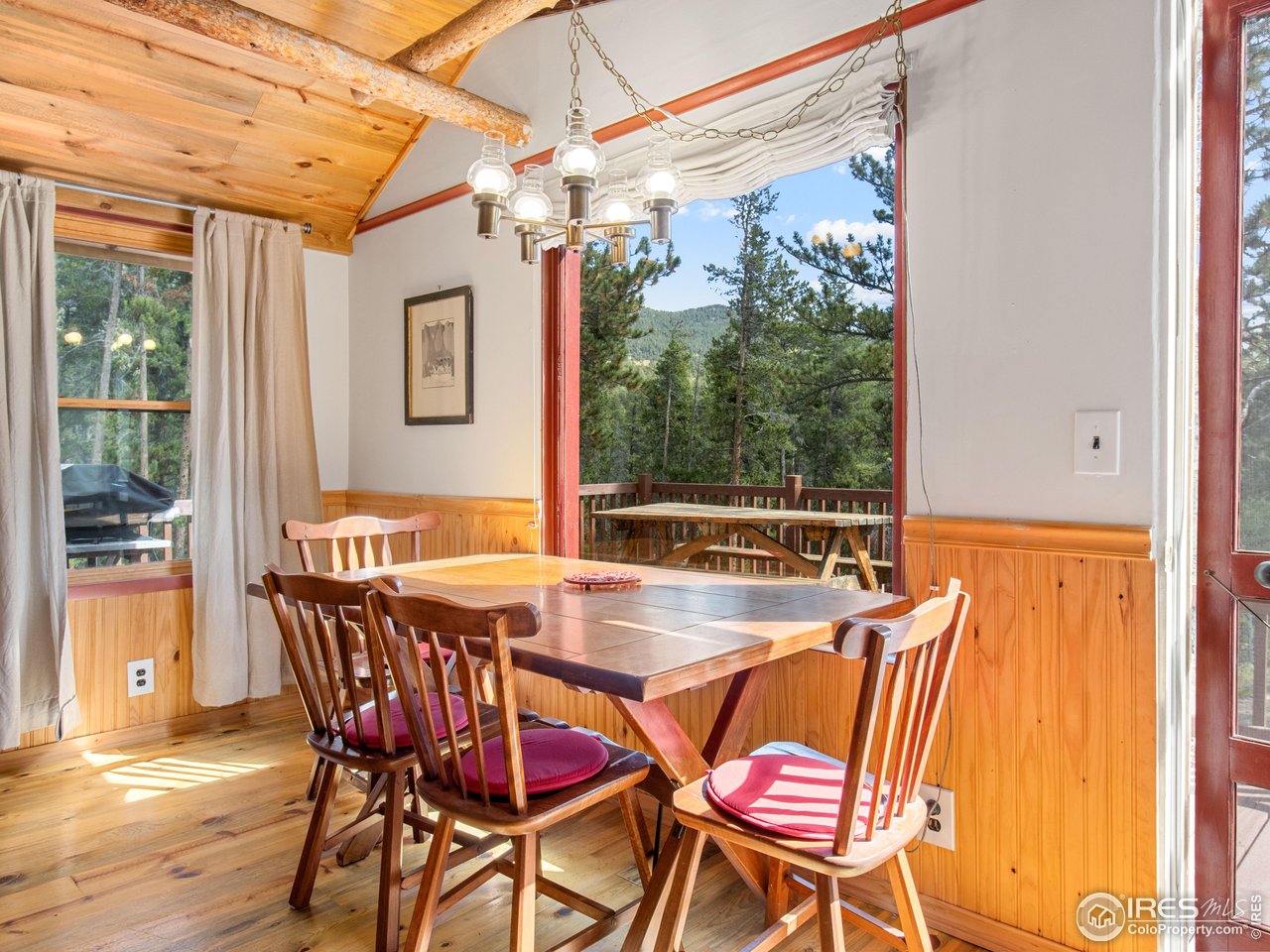 761 Cabin Creek Rd