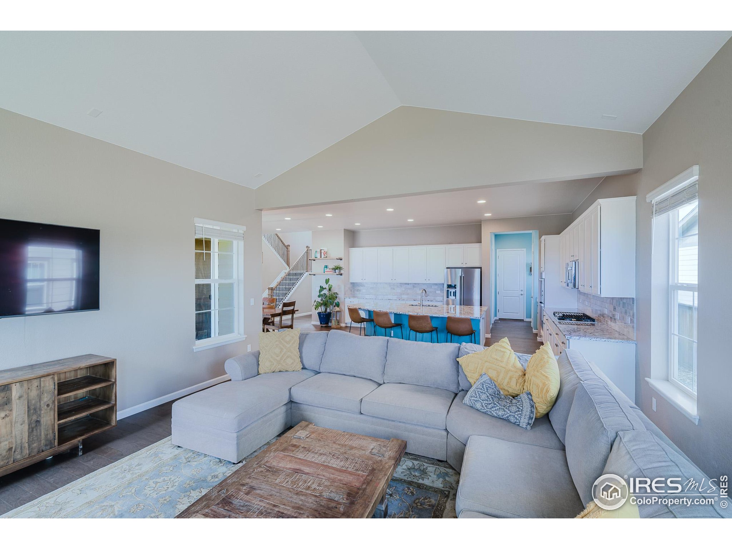 13 Western Sky Cir