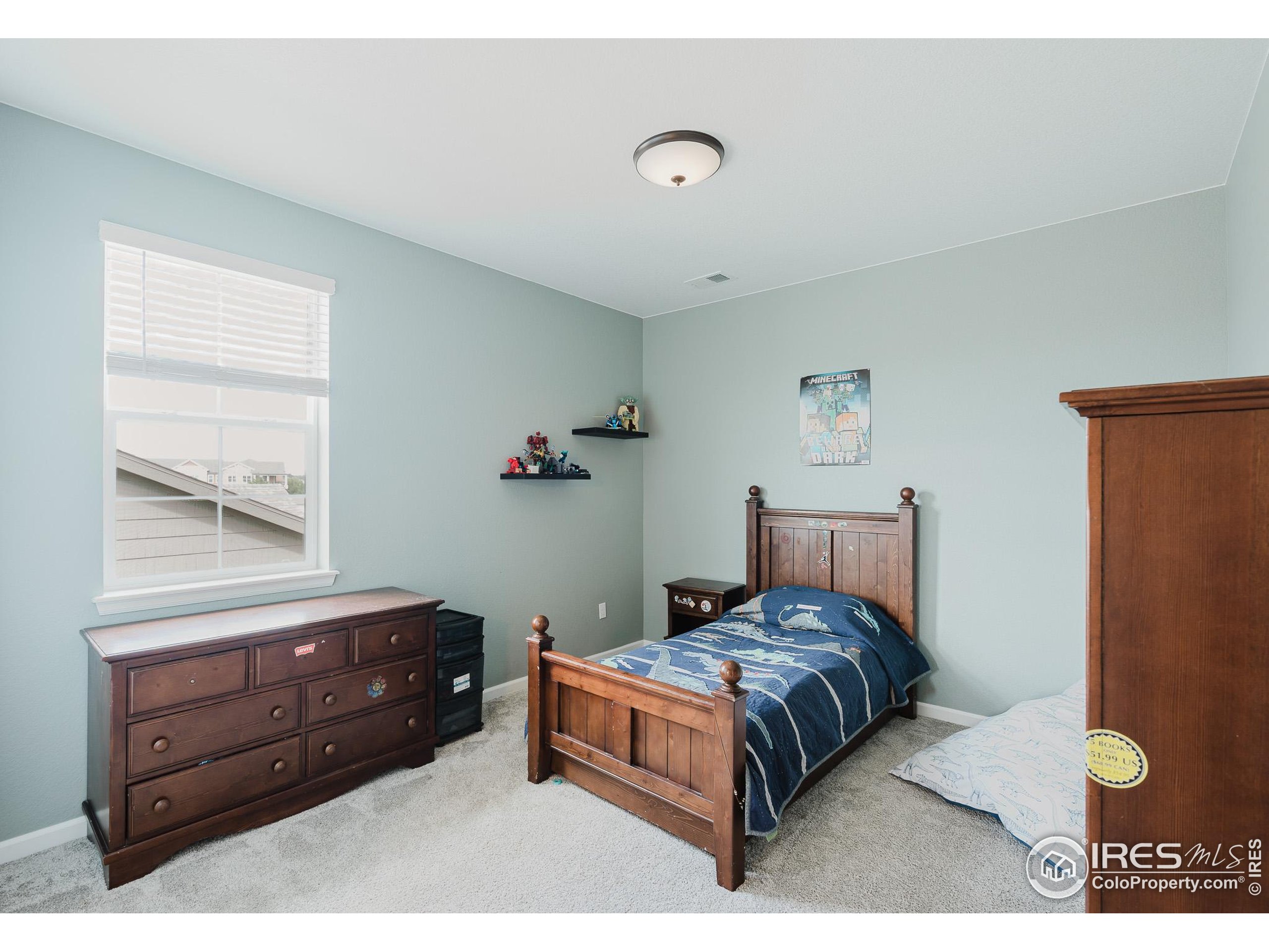 13 Western Sky Cir
