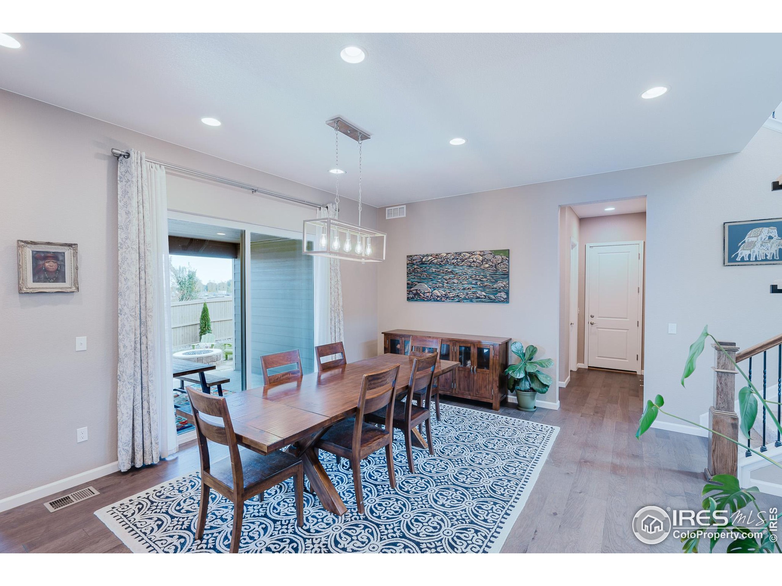 13 Western Sky Cir