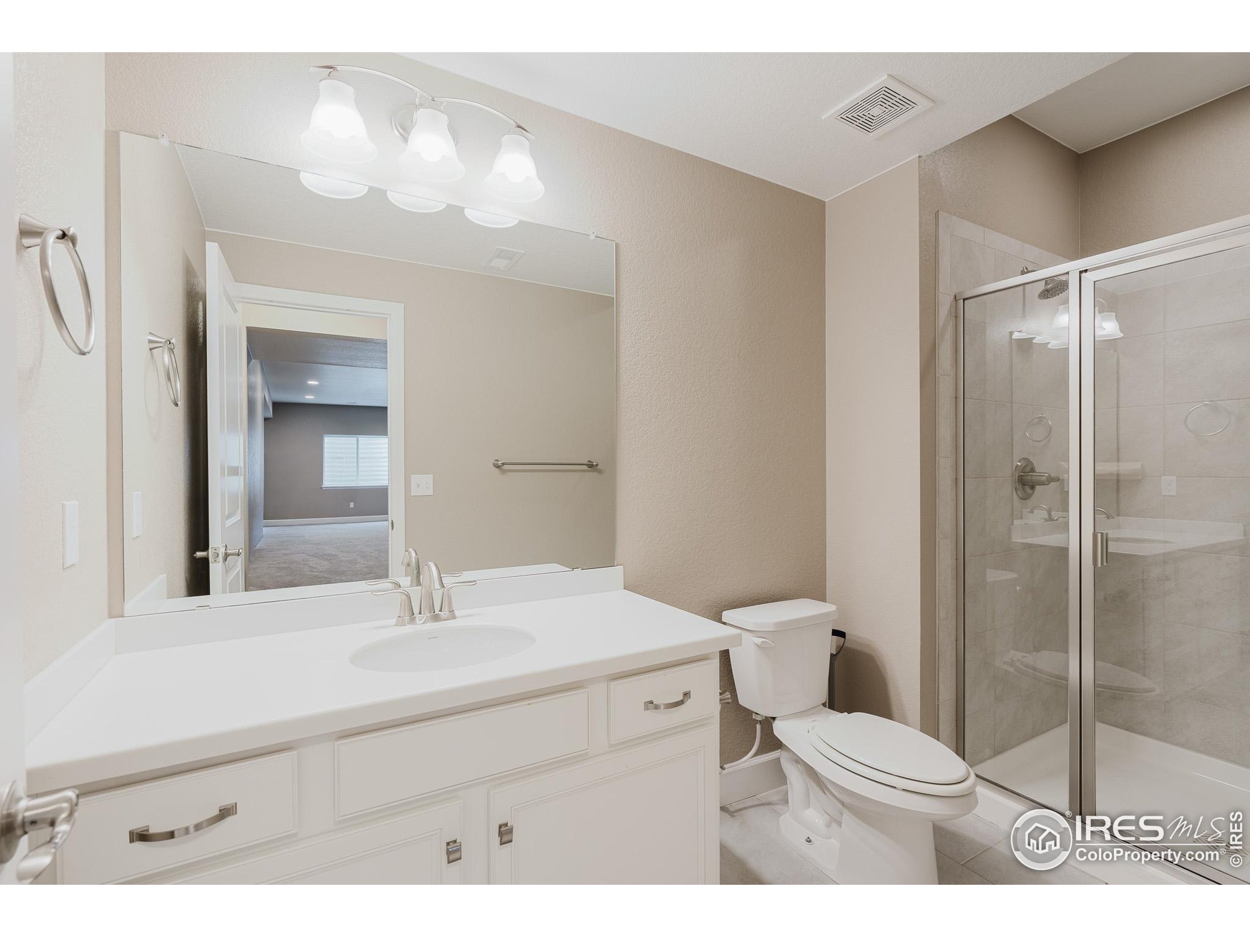 13 Western Sky Cir