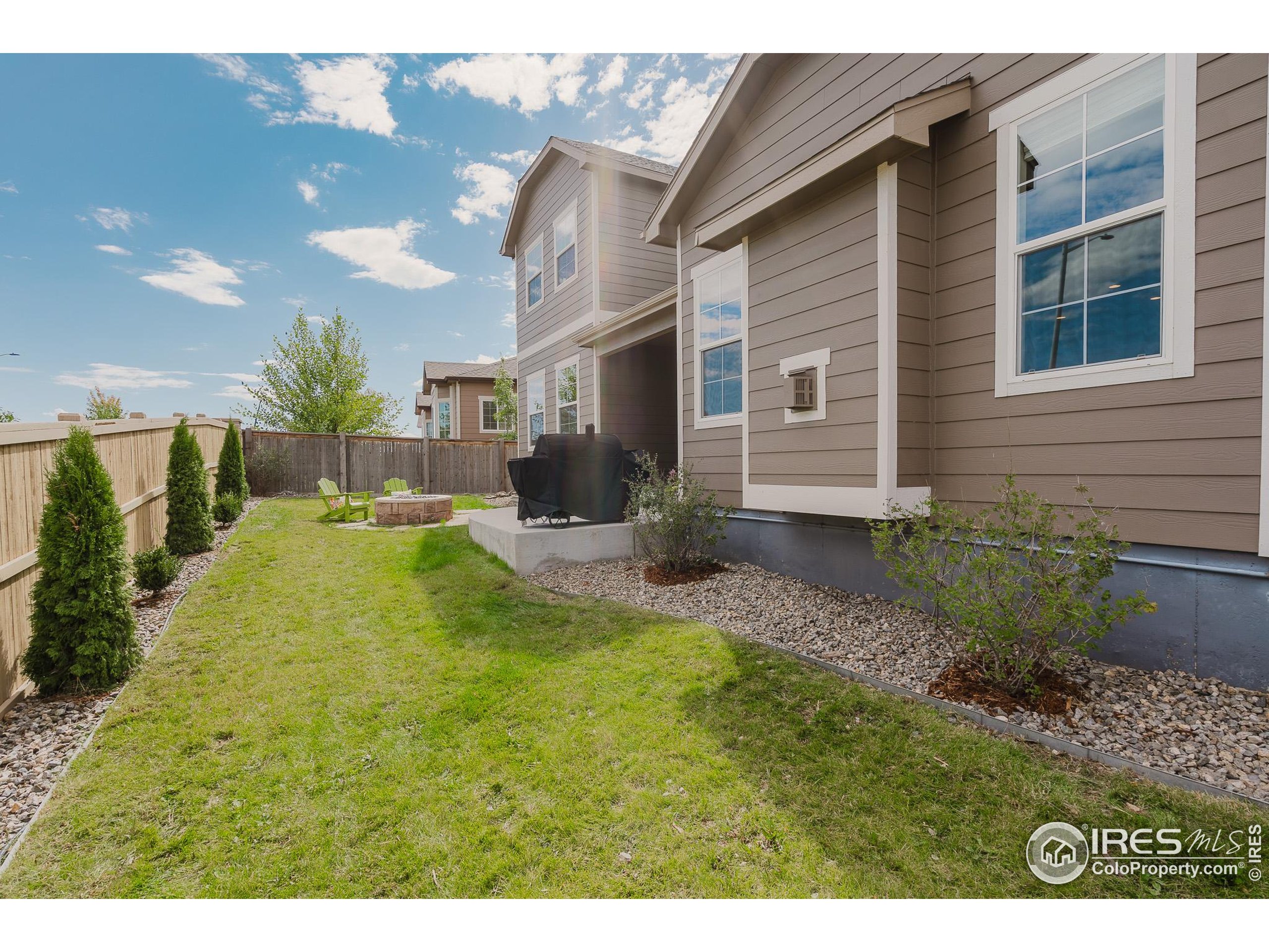 13 Western Sky Cir