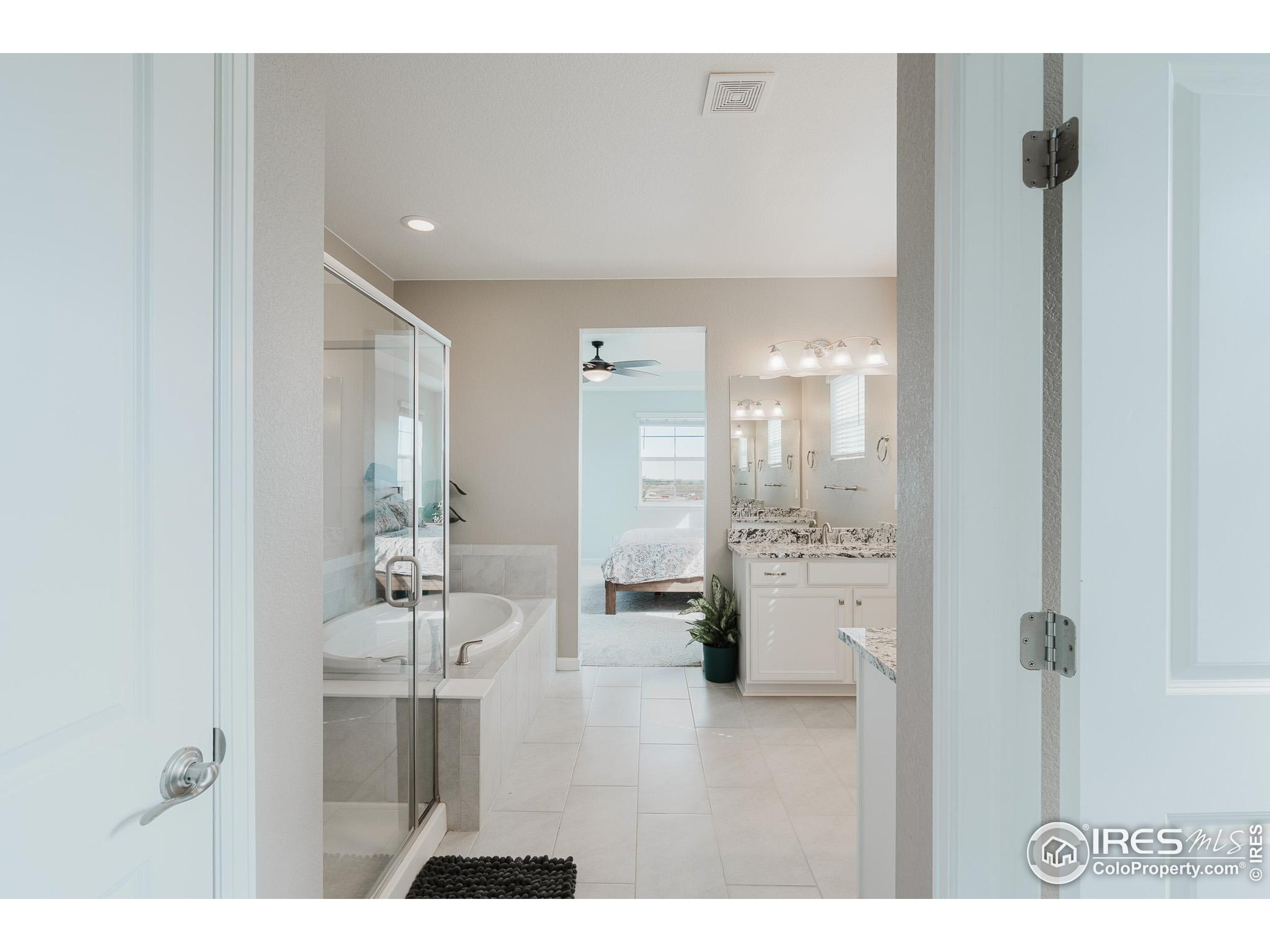 13 Western Sky Cir